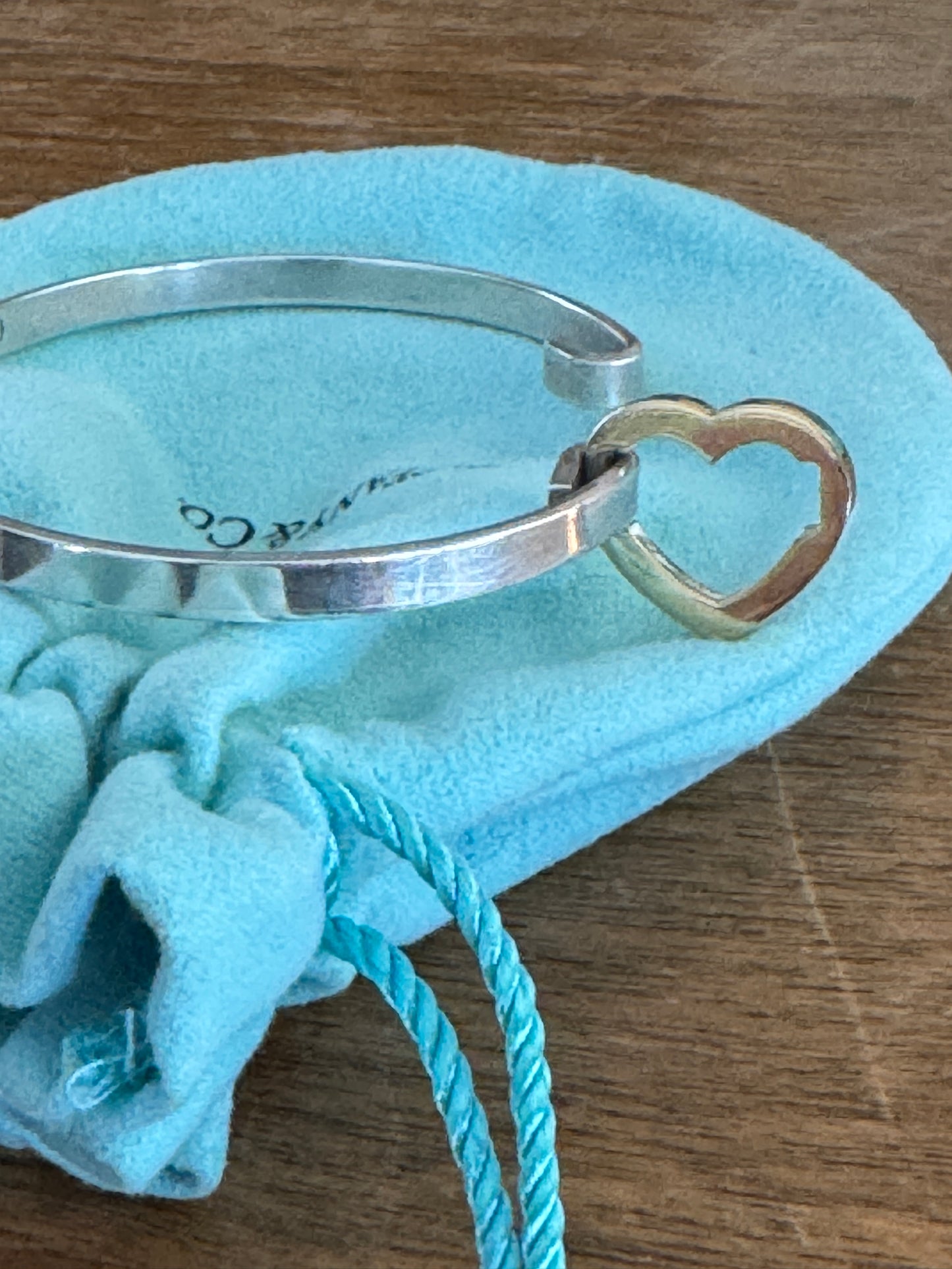 Vintage 2003 Tiffany & Co. 925 and 18K (759) yellow gold Heart Bangle Bracelet