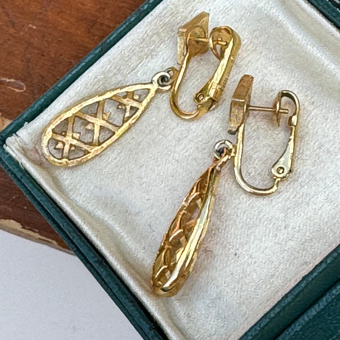 Vintage Trifari Pierced Dangling Earrrings