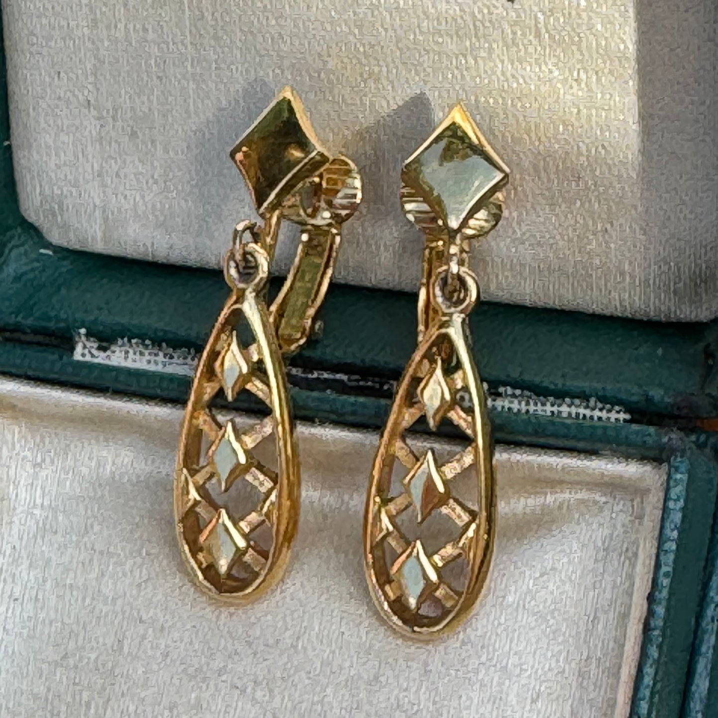 Vintage Trifari Pierced Dangling Earrrings
