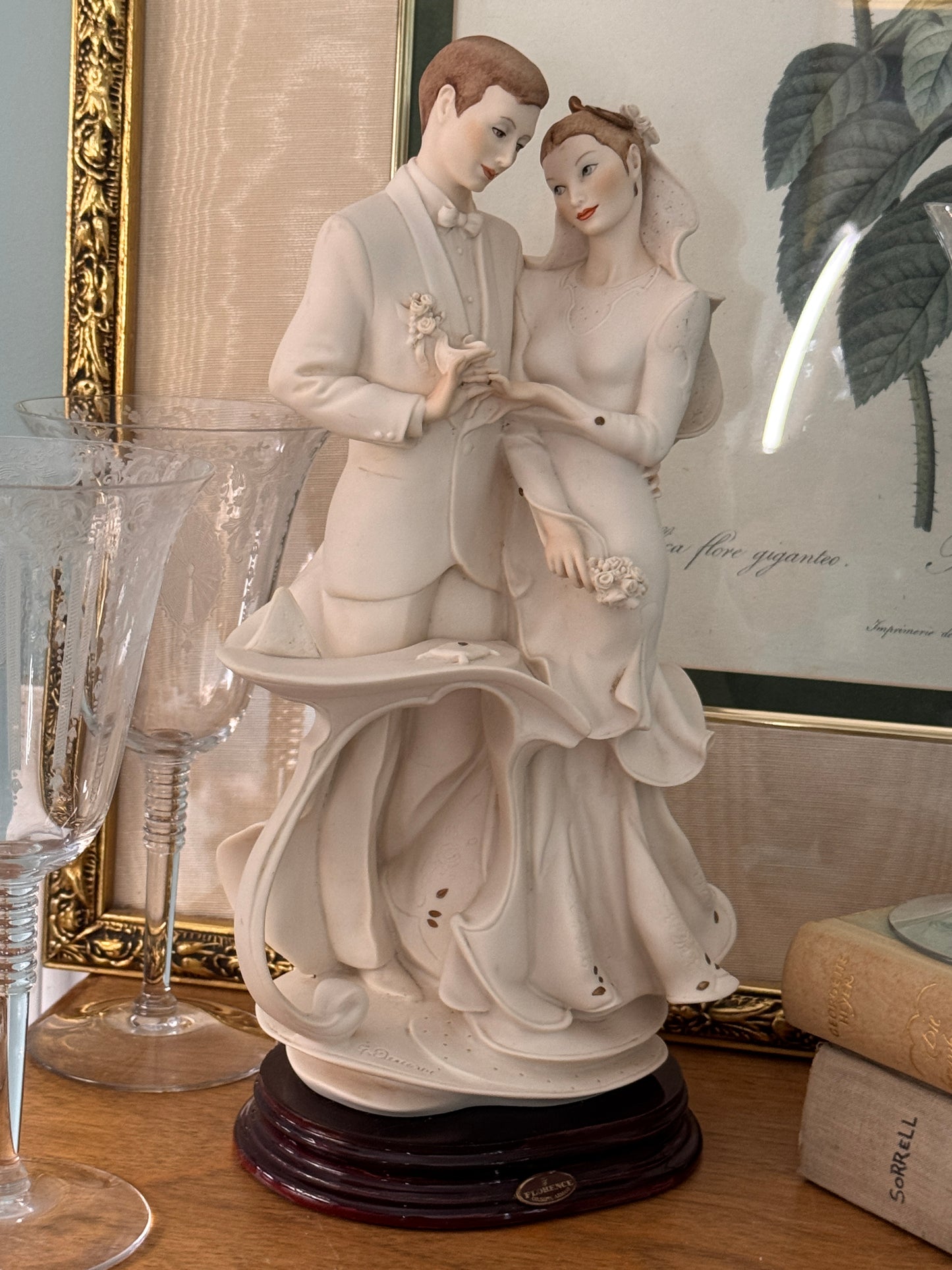 Vintage Guiseppe Armani "Happy Forever" Italian Capodimonte Figurine