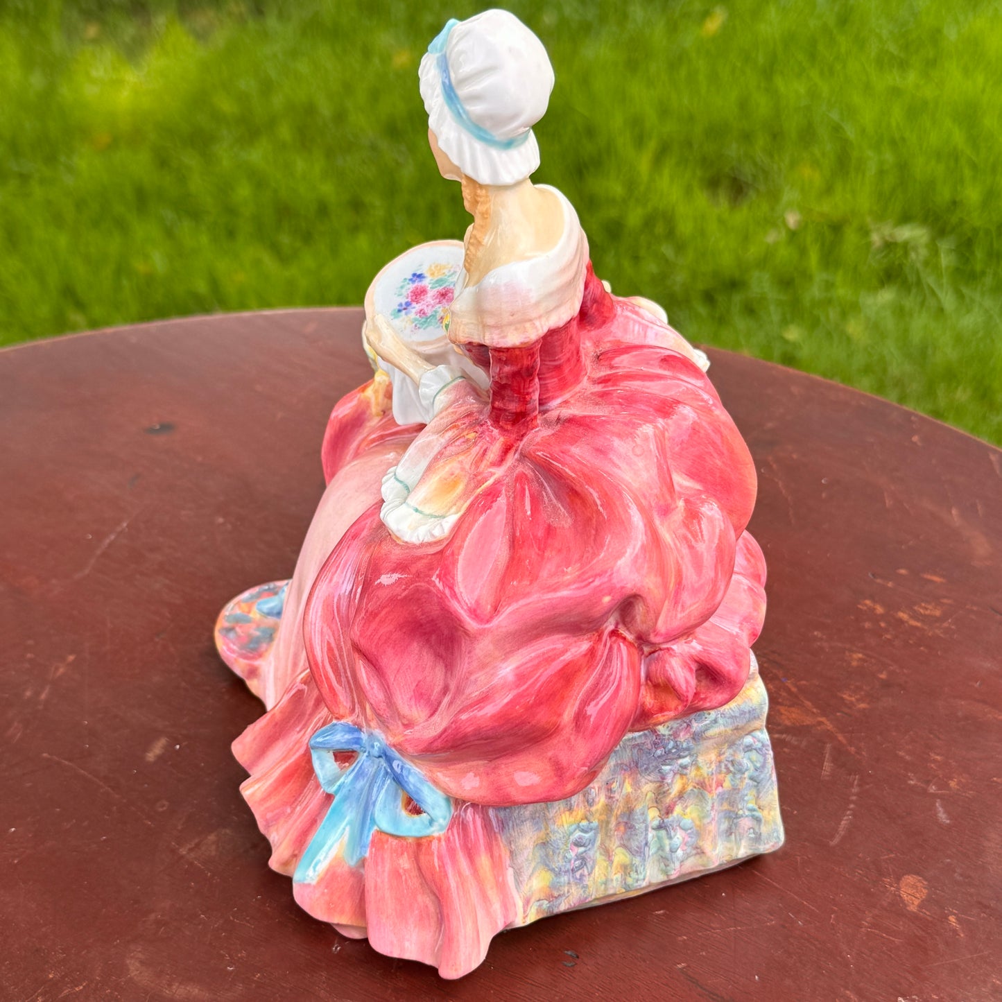 Vintage Royal Doulton Penelope HN 1901