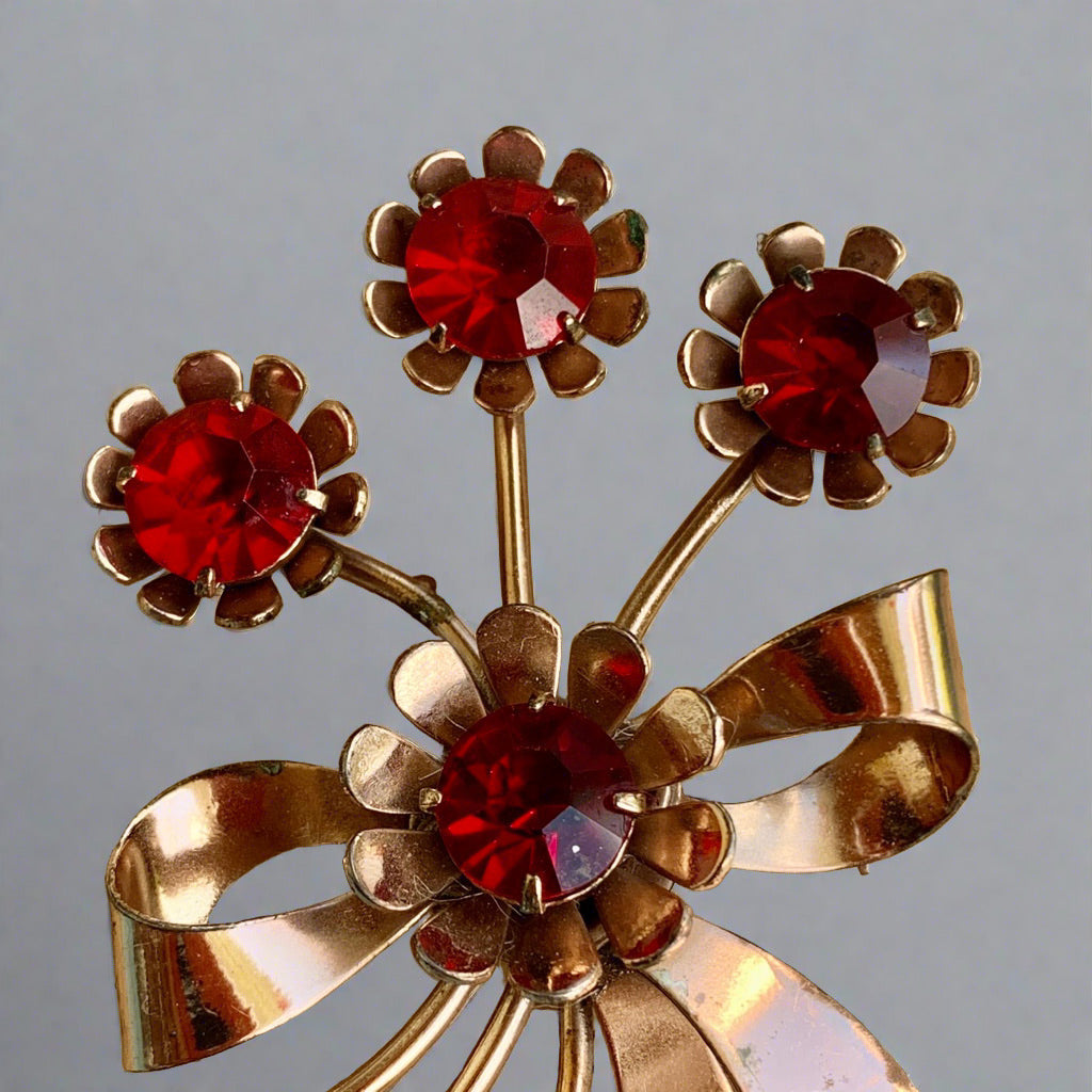 Vintage Gilt Sterling Silver Rhinestone Stylized Floral Spray Pin