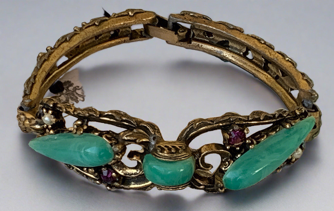 Vintage Unsigned Selro Sellino Green Plastic Cab & Rhinestone Bracelet