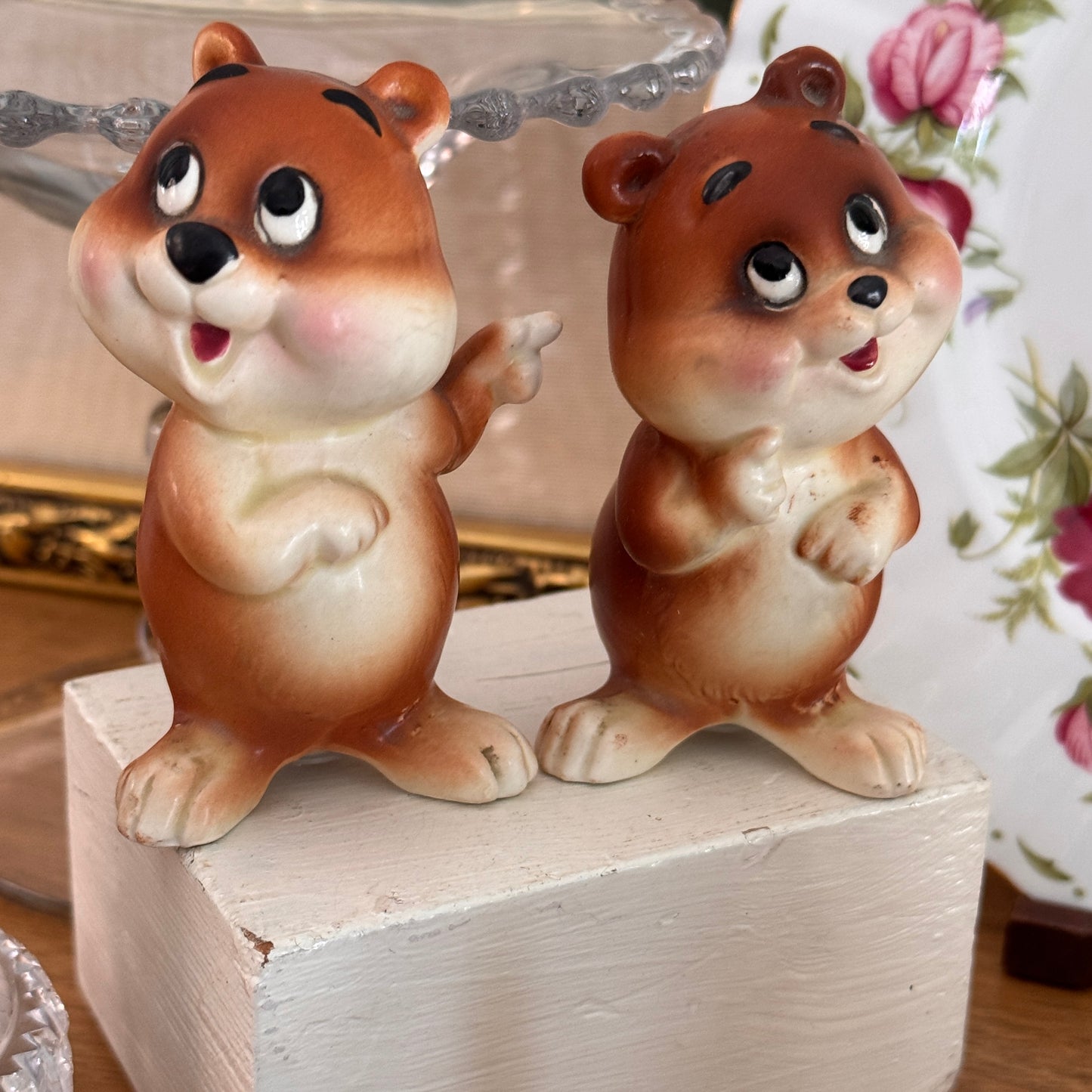 Vintage Lefton Japan Anthropomorphic He Did It Bear Salt & Pepper Shakers
