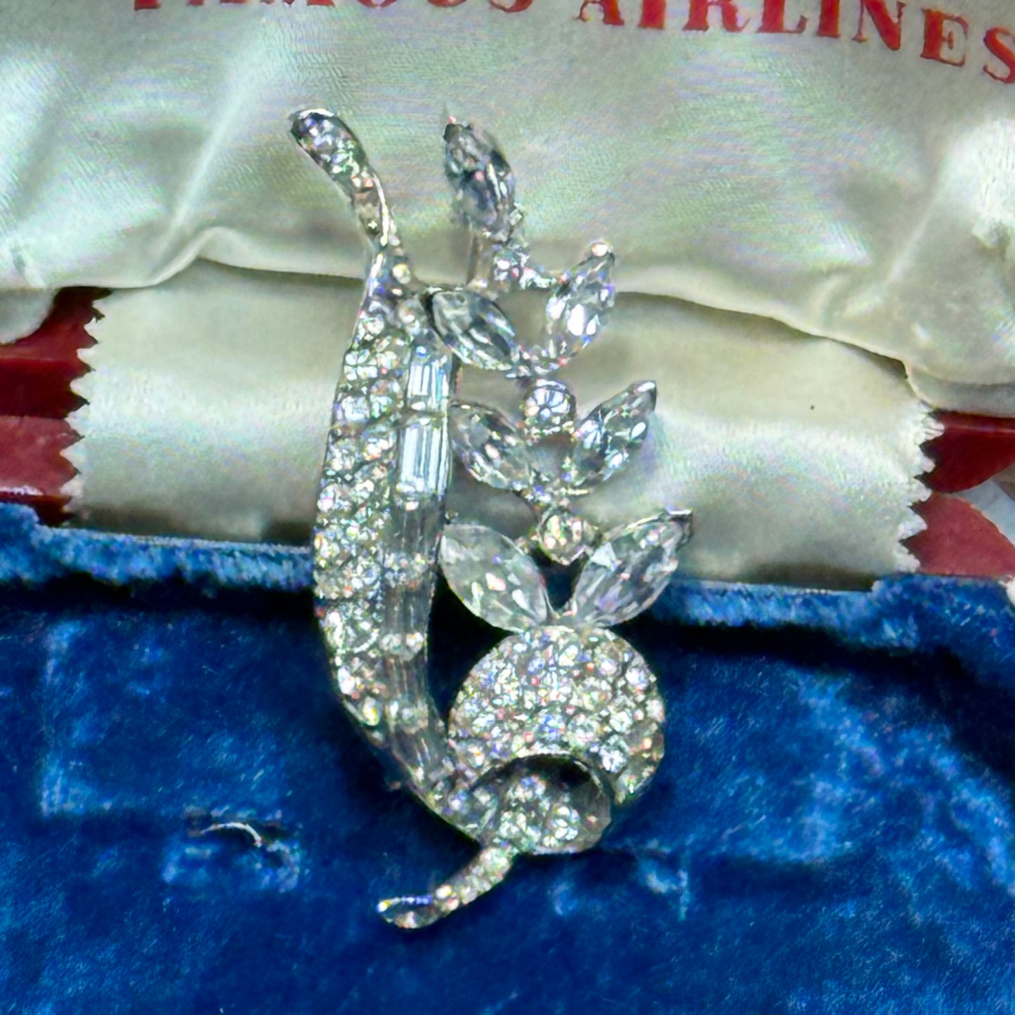 Vintage Pell Rhinestone Pin