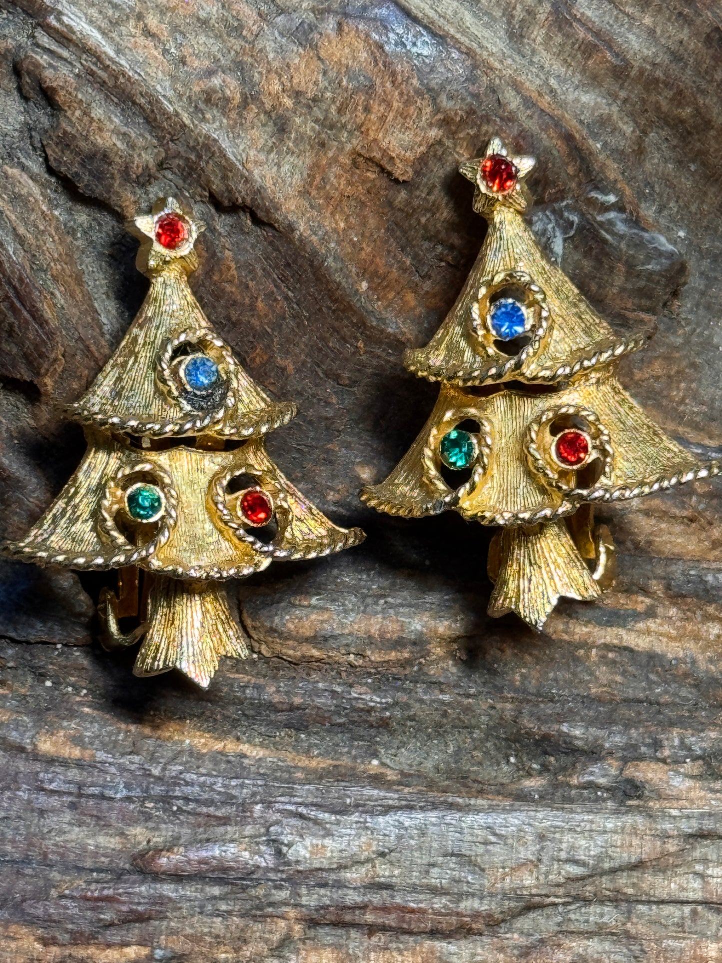 Modern Looking Rhinestone Christmas Tree Earrings