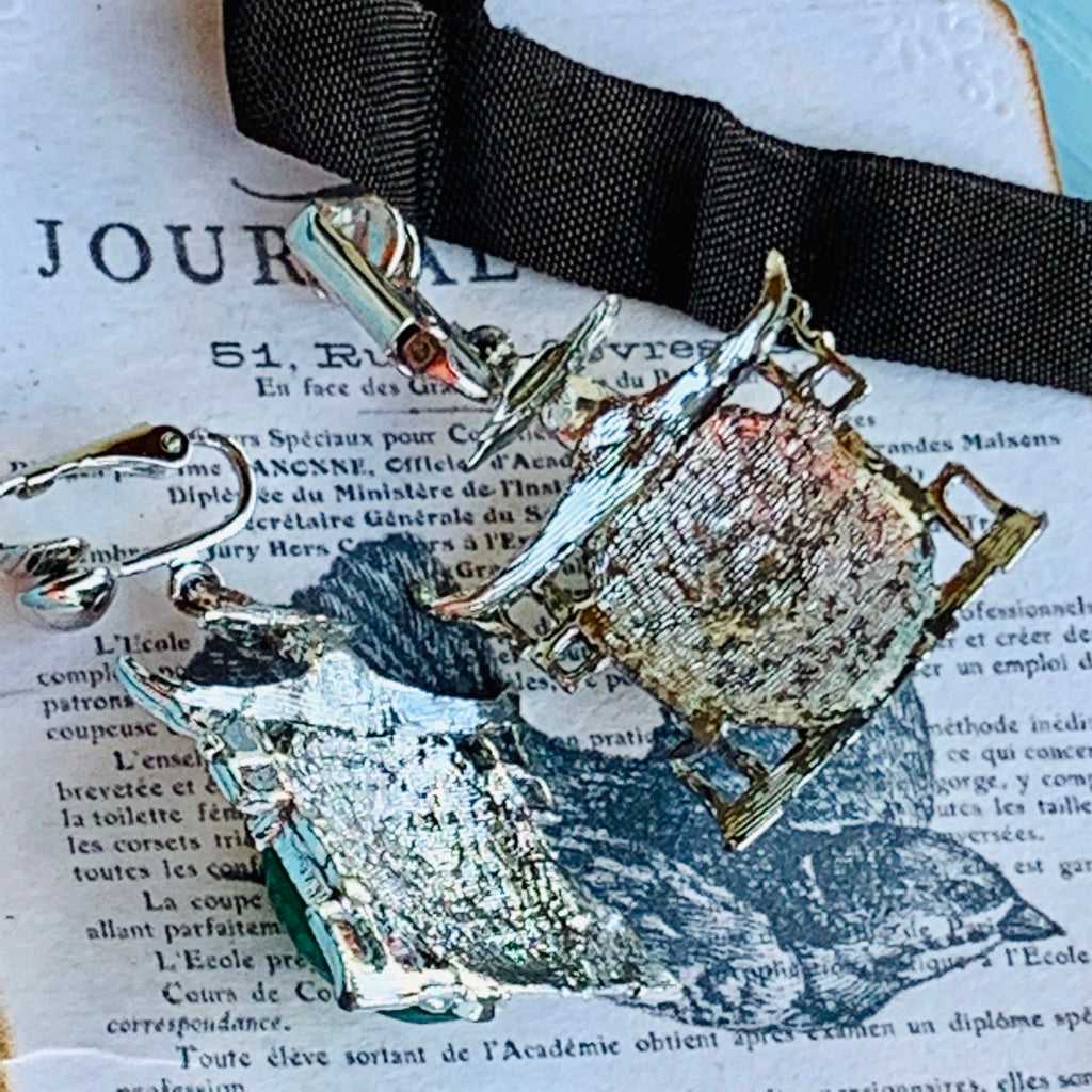 Vintage Chinoiserie Pagoda Green Glass Cab Earrings