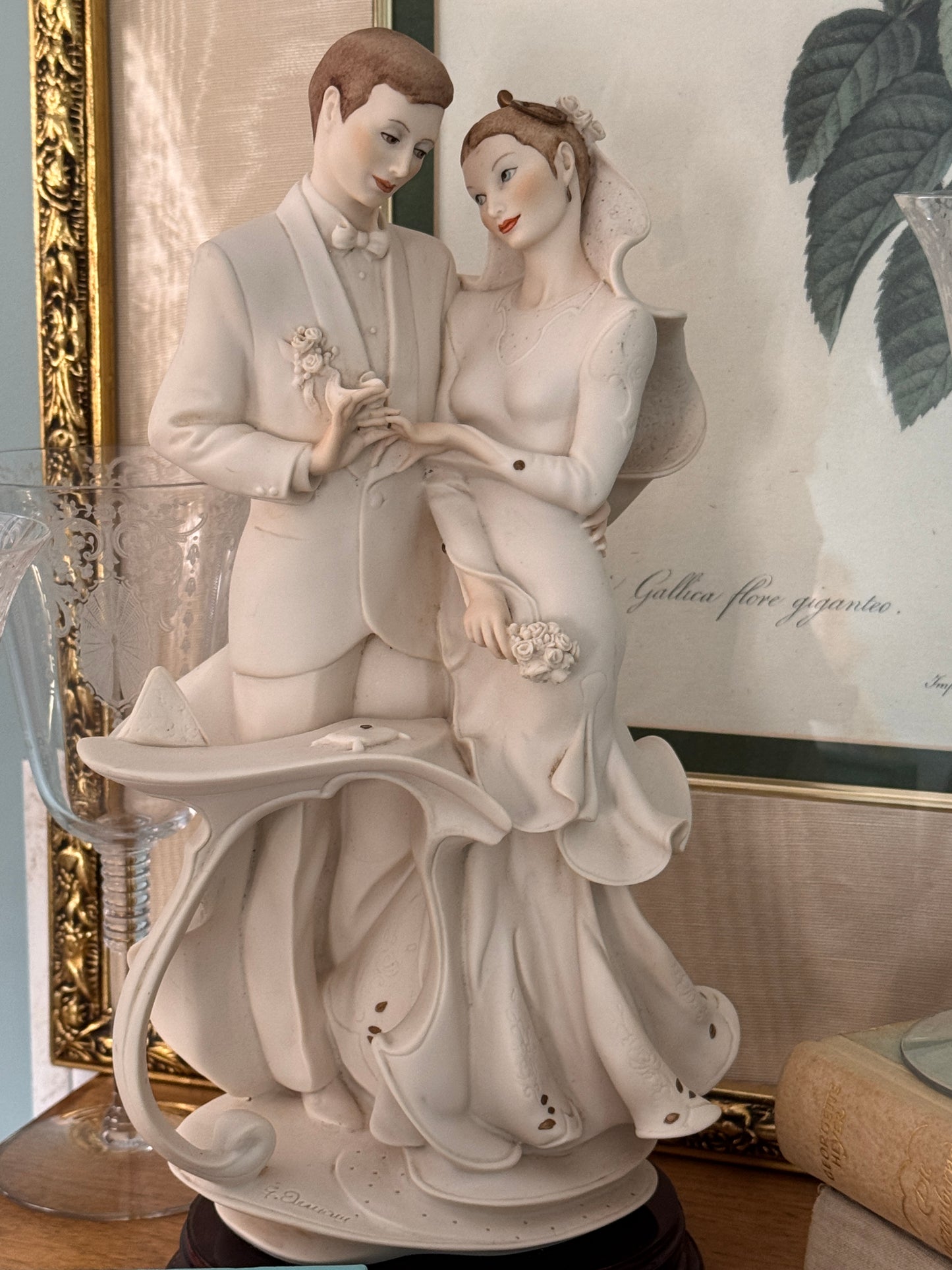 Vintage Guiseppe Armani "Happy Forever" Italian Capodimonte Figurine
