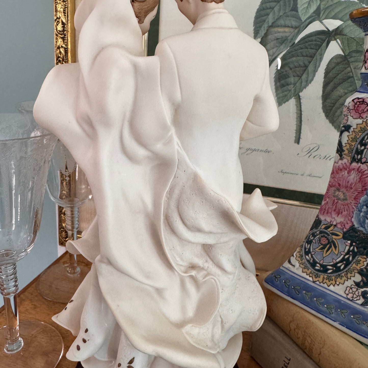 Vintage Guiseppe Armani "Happy Forever" Italian Capodimonte Figurine