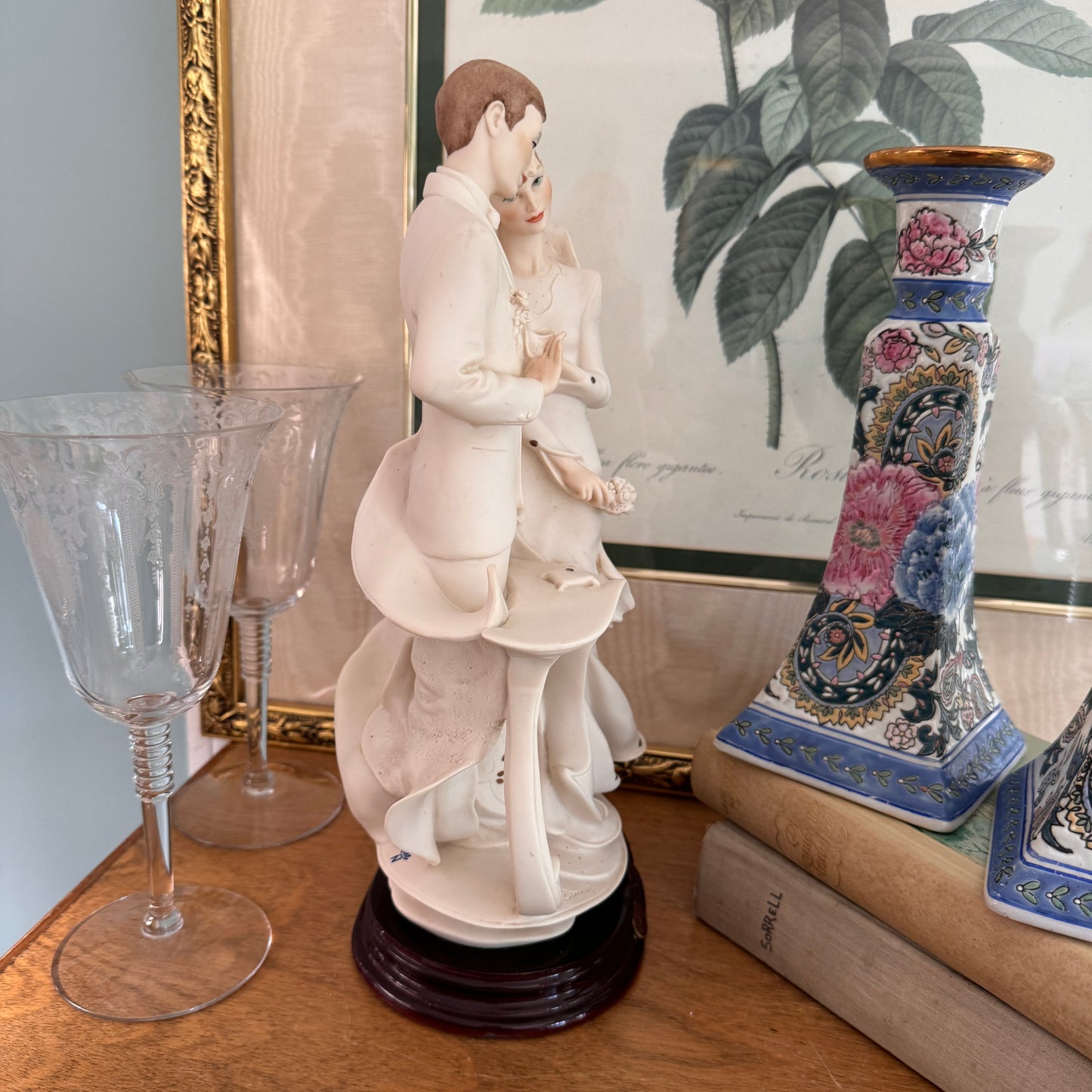 Vintage Guiseppe Armani "Happy Forever" Italian Capodimonte Figurine
