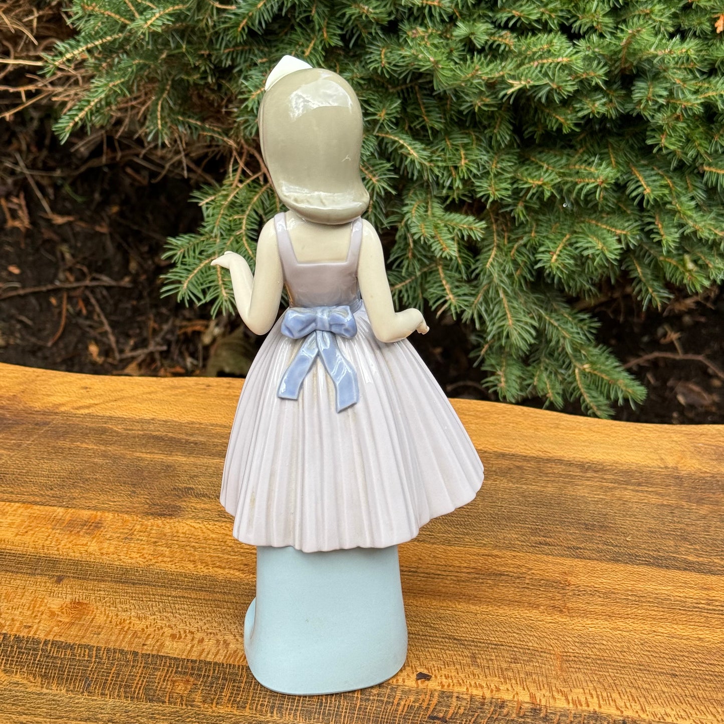 Dance by Lladro Figurine