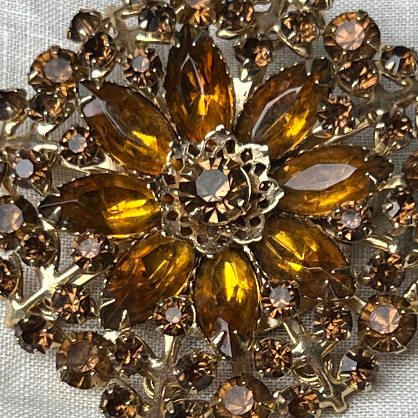 Vintage Light & Dark Topaz Multi Faceted Rhinestone Flower Pin