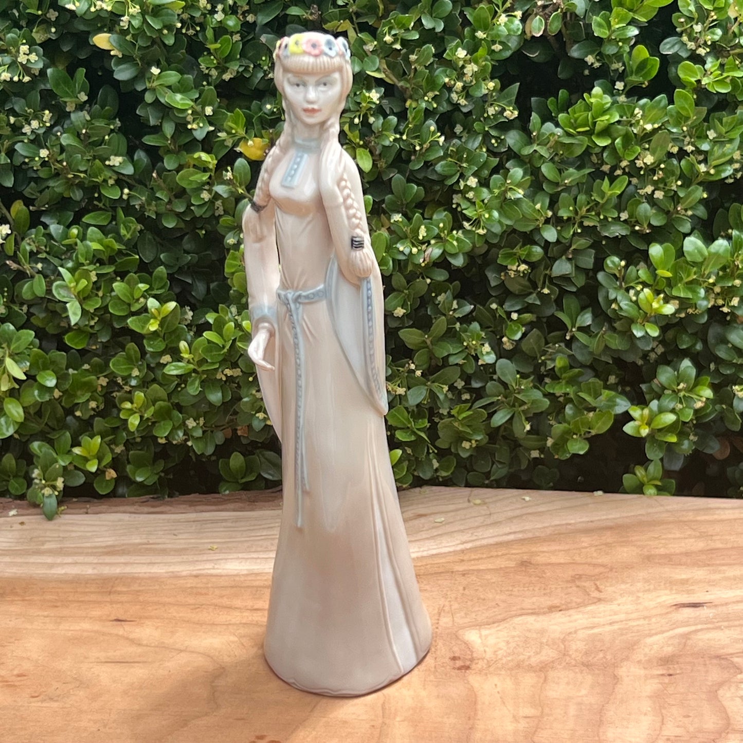 Vintage Royal Doulton The Elegance Collection "Francoise" Figurine