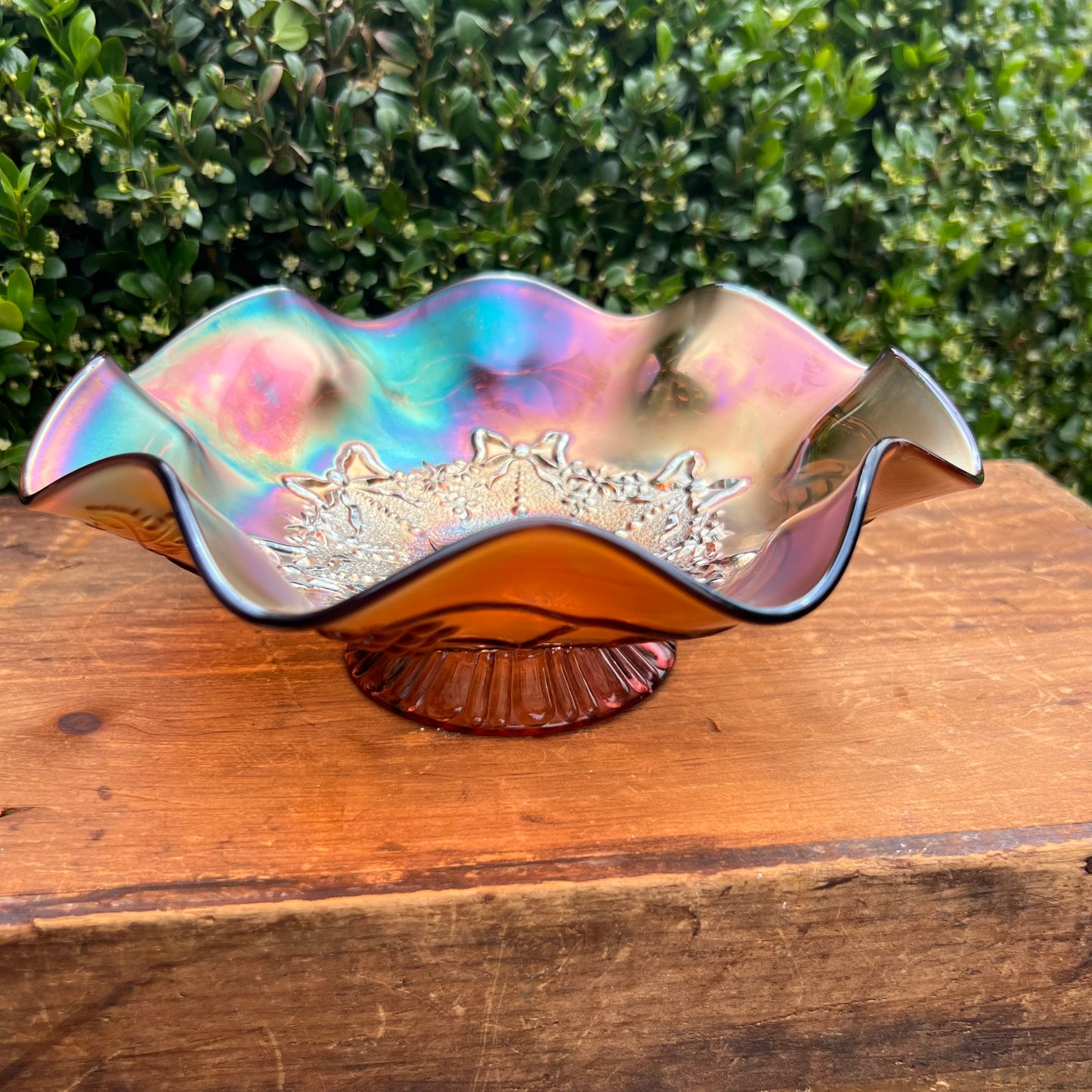 Antique Northwood Amethyst Star of David & Bows Carnival Glass Bowl