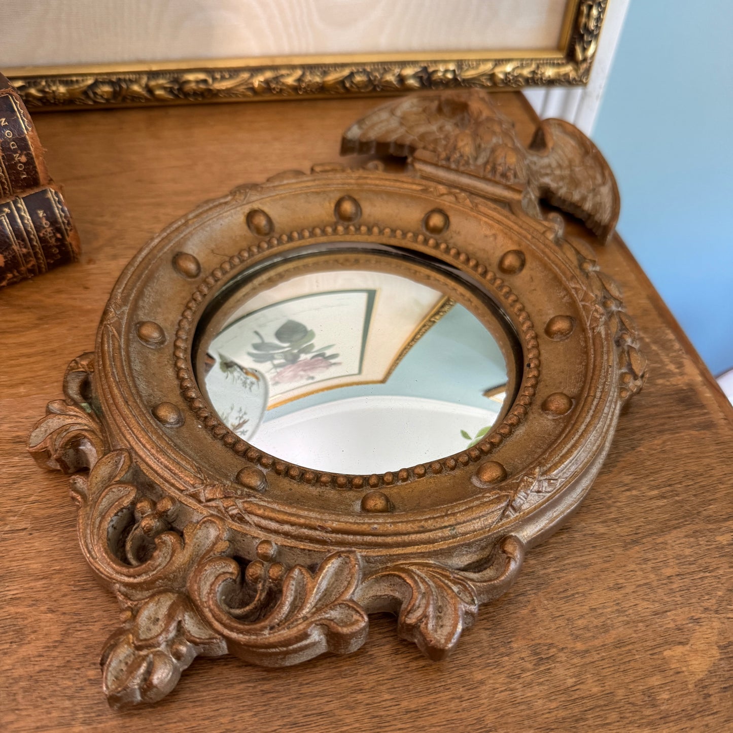 Syracuse Ornamental Syroco Gilt Federal Eagle Mirror