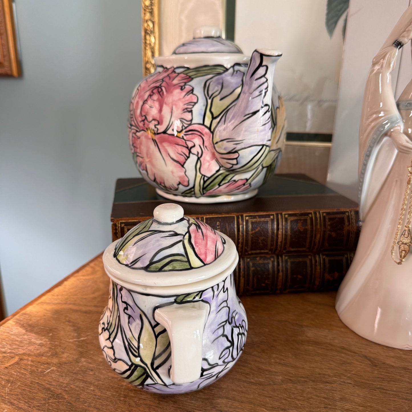 Handpainted Contemporary Bearded Iris Floral Teapot and Covered Sugar Artist Signed