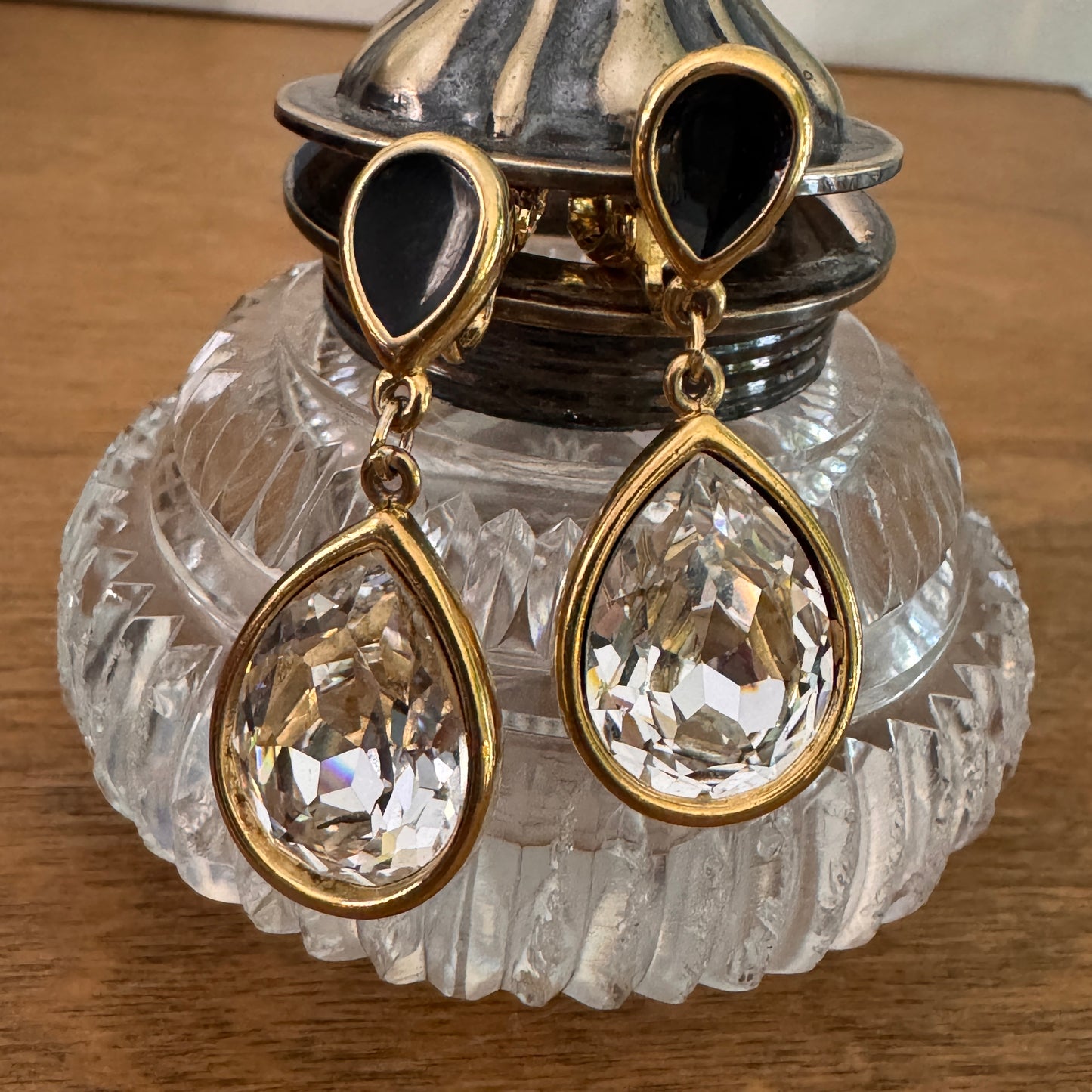 Vintage Trifari Dangling Multi Faceted Teardrop Multi Faceted Rhinestone Earrings