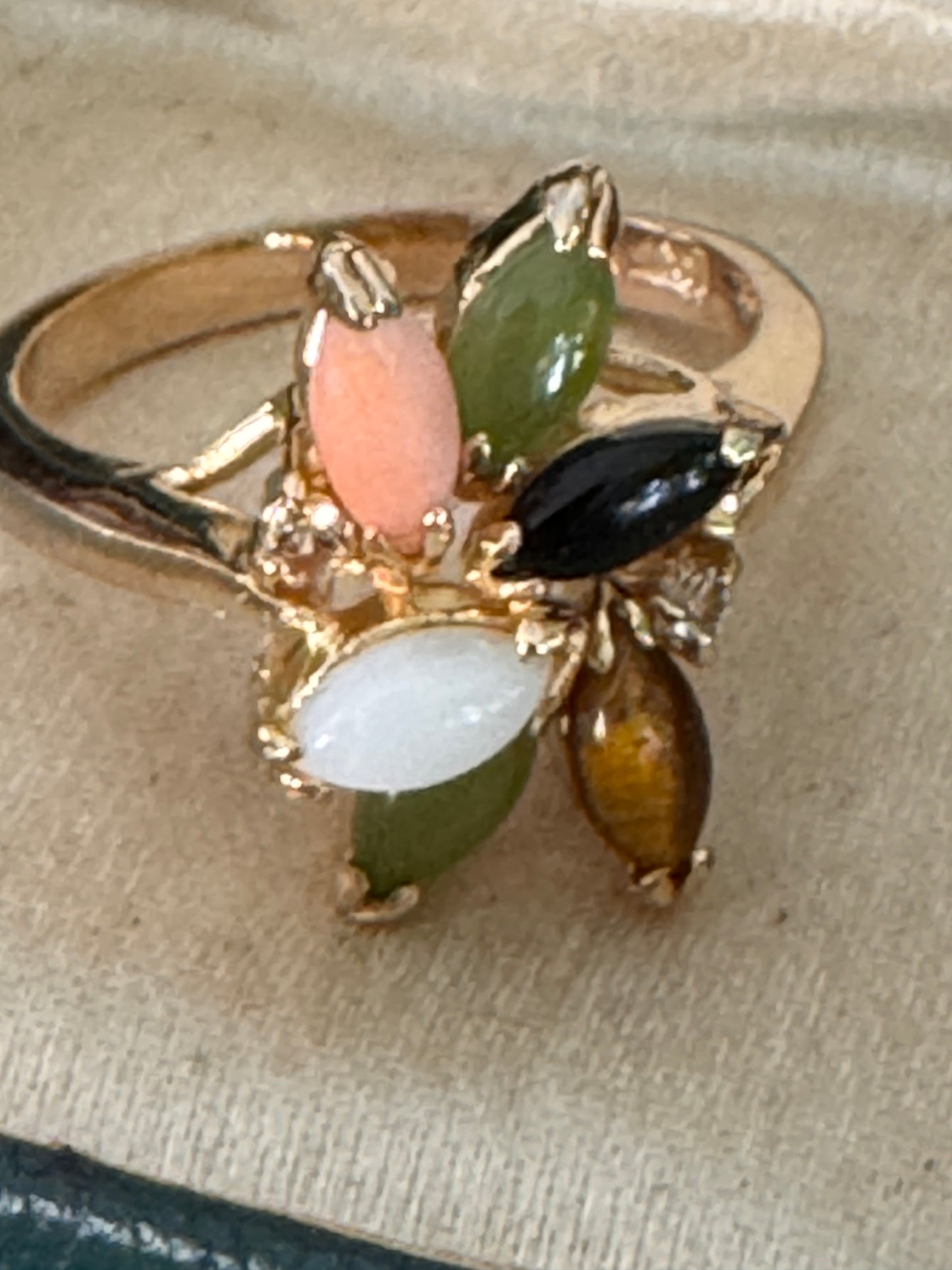 Vintage 14K Gold Semi Precious Gemstone Cluster Ring Size 7-1/2