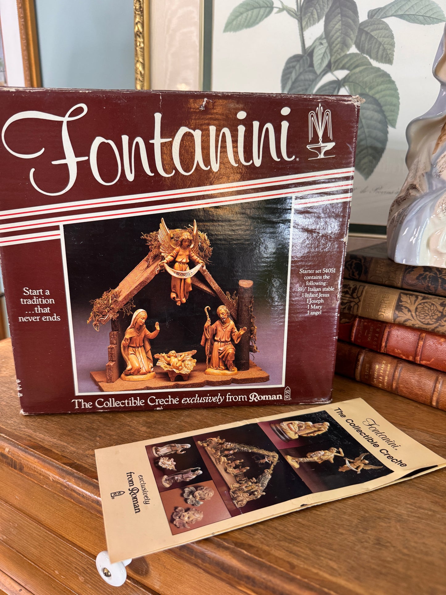 Vintage Italian Fontanini Creche Set Stable, Baby Jesus, Mary, Joseph, Angel