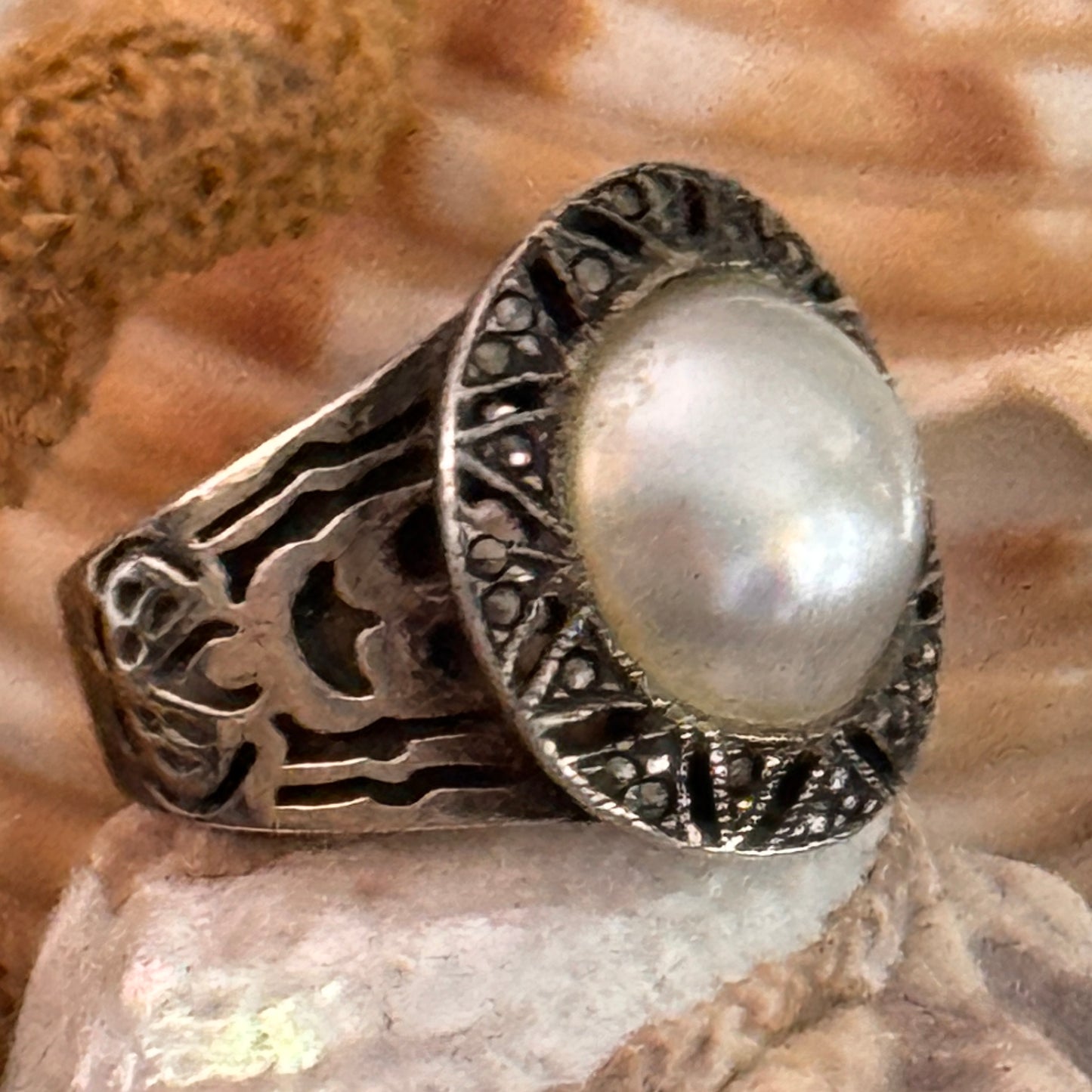 Vintage Sterling Silver Marcasite Faux Pearl RIng Size 7
