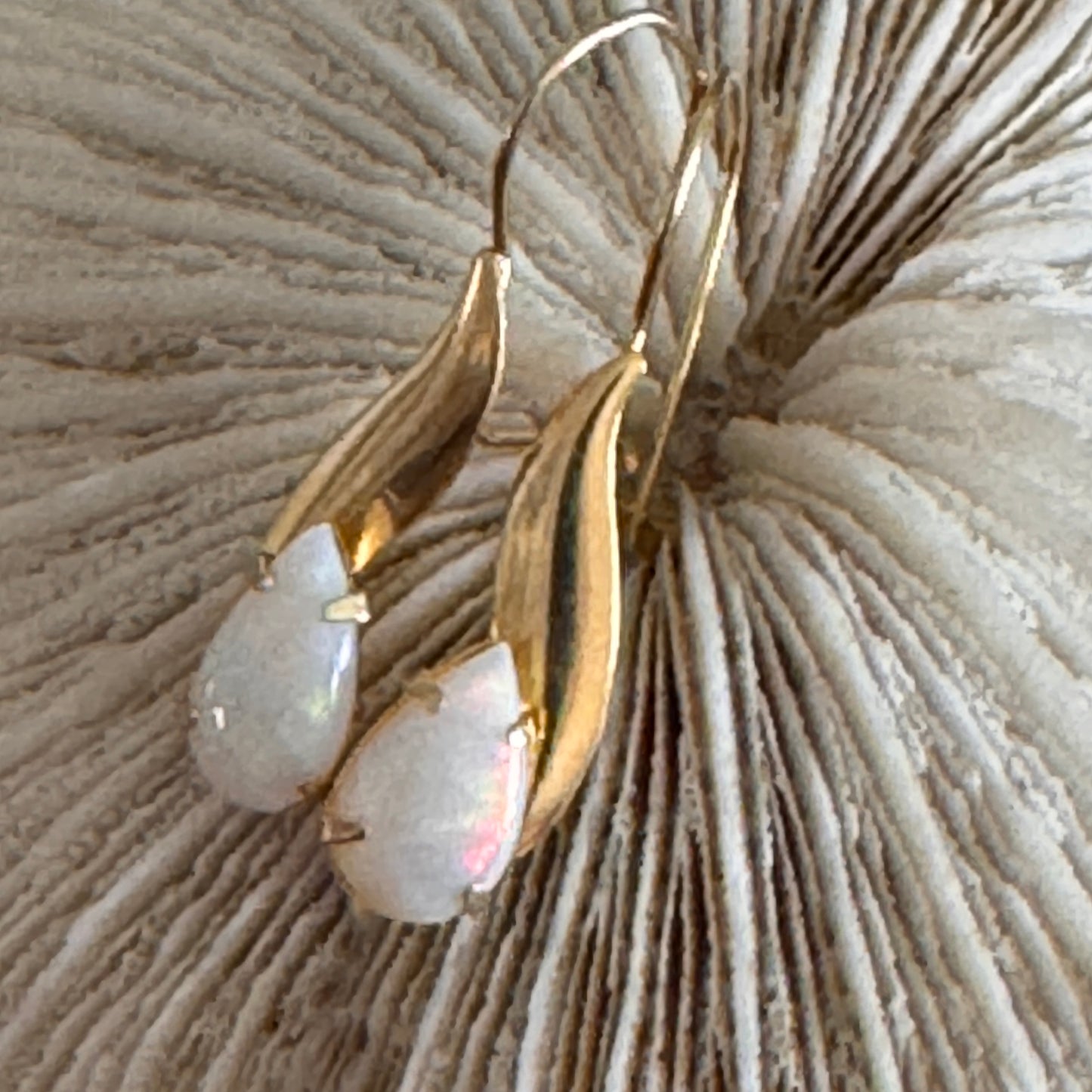 Vintage 14K Yellow Gold Opal Earrings