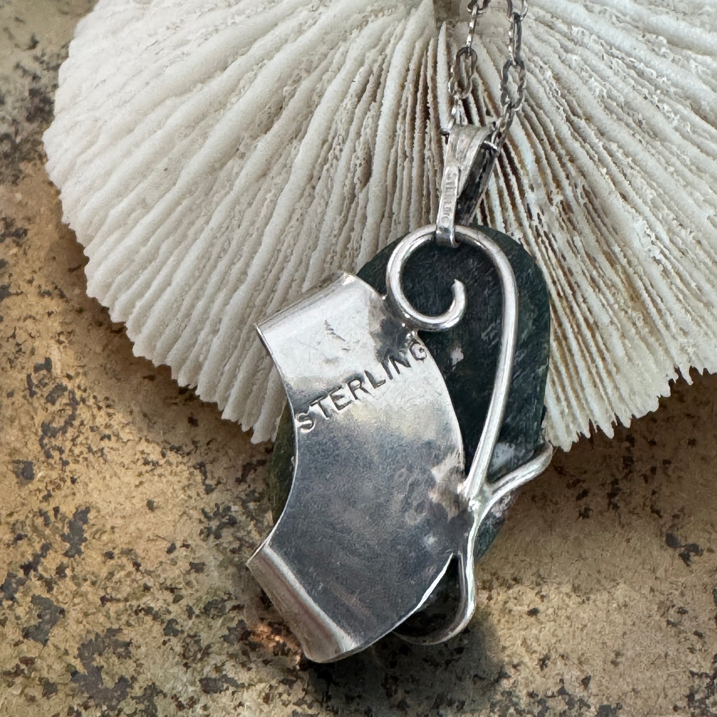 Vintage Sterling Silver Bloodstone Pendant Paperclip Chain Necklace