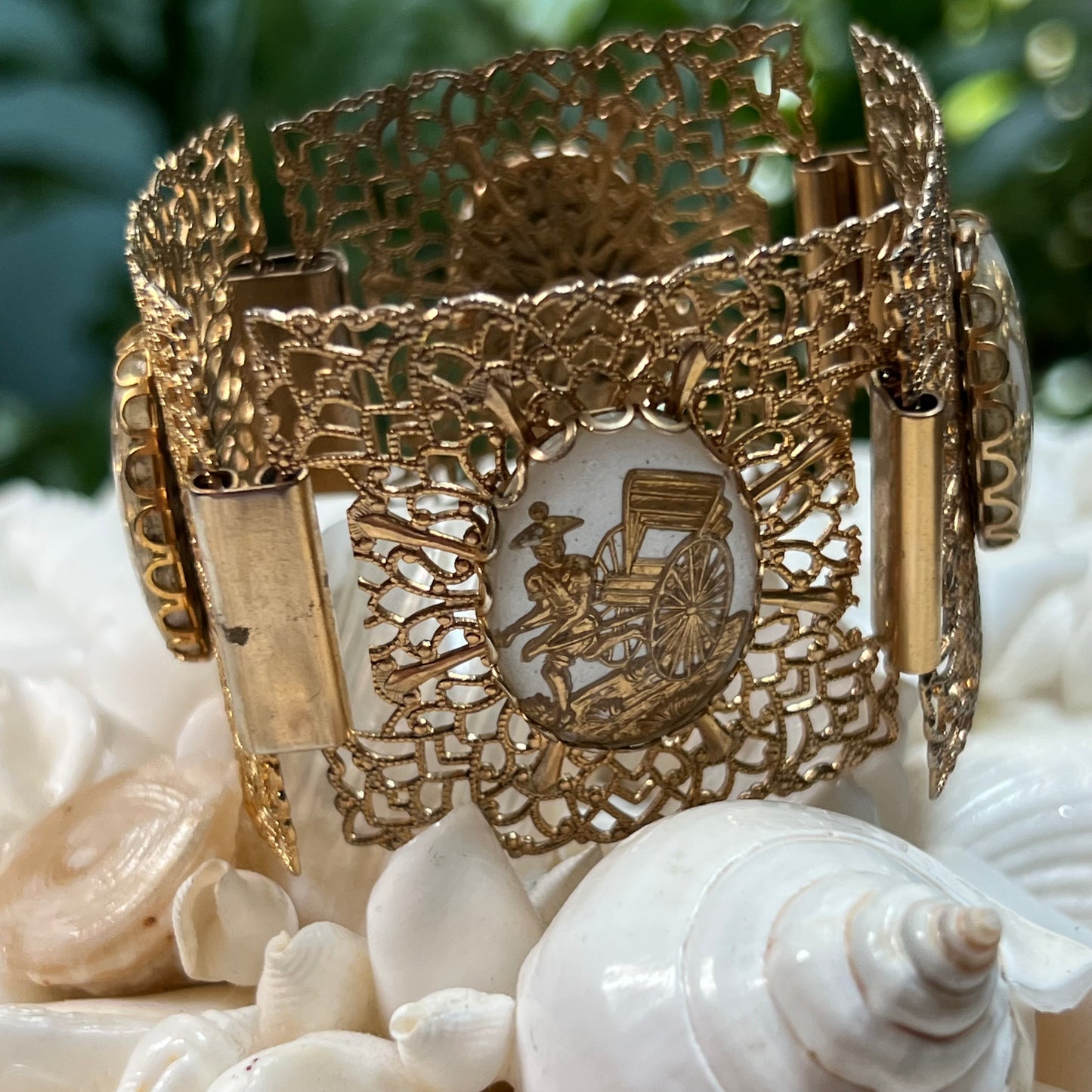 Vintage Chinoiserie Filigree Asian Reverse Carved Glass Bracelet