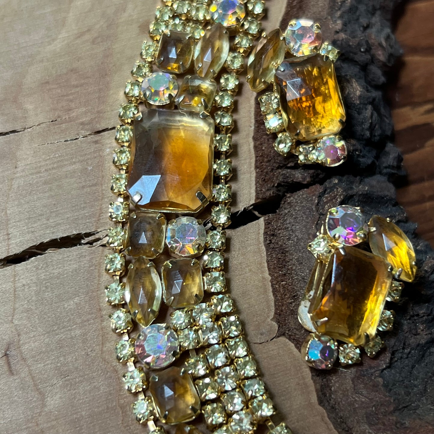 Vintage Soft Yellow Checkerboard Cut Rhinestone Bracelet & Earring Set