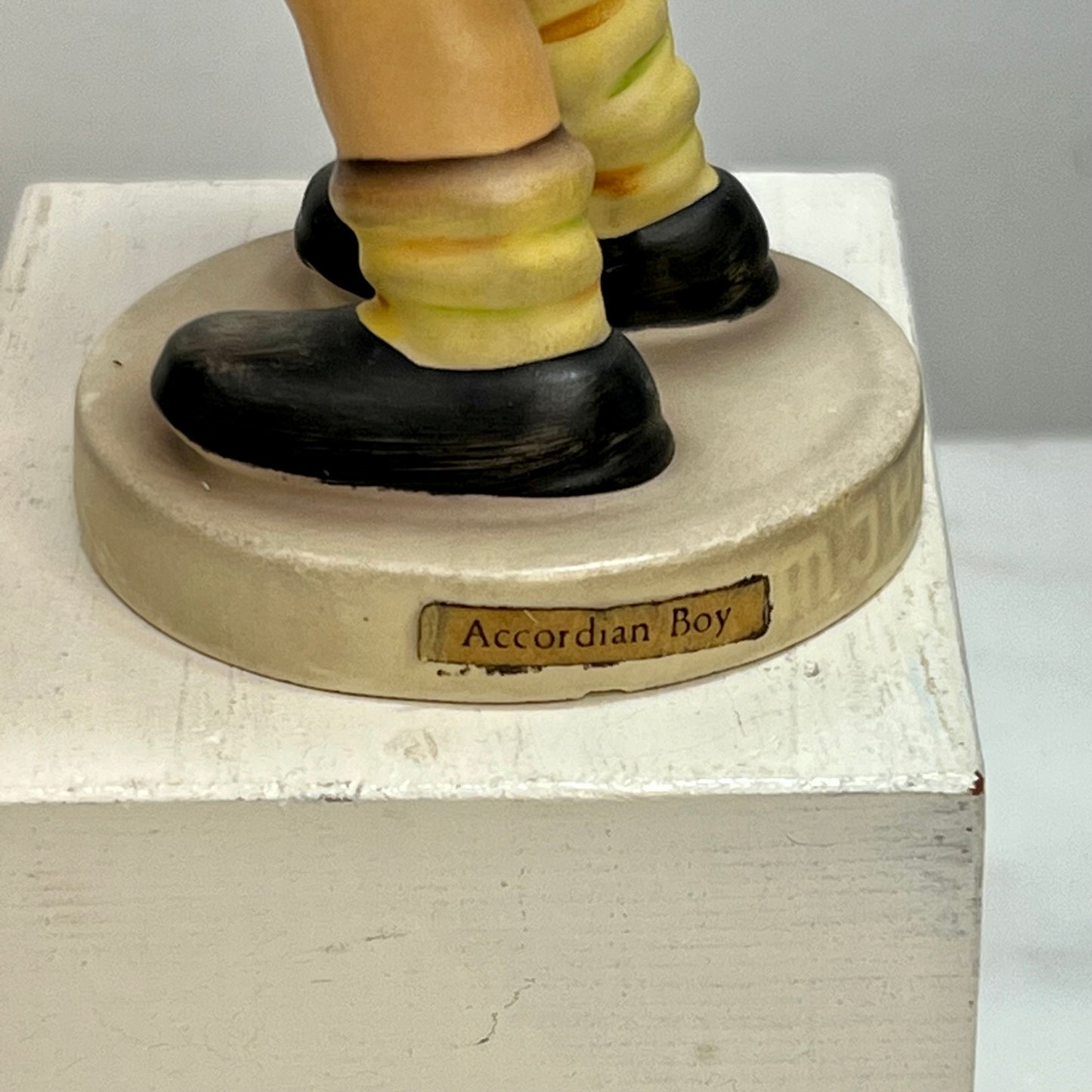 Hummel "Accordion Boy " HUM 185 M. I. Hummel