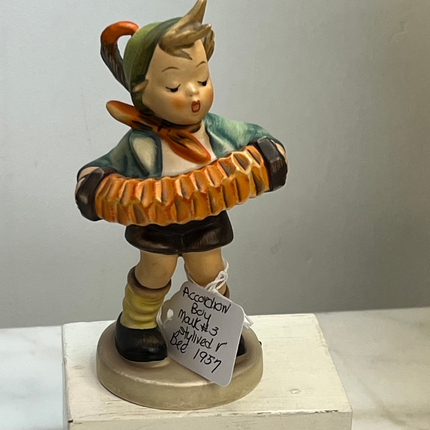 Hummel "Accordion Boy " HUM 185 M. I. Hummel