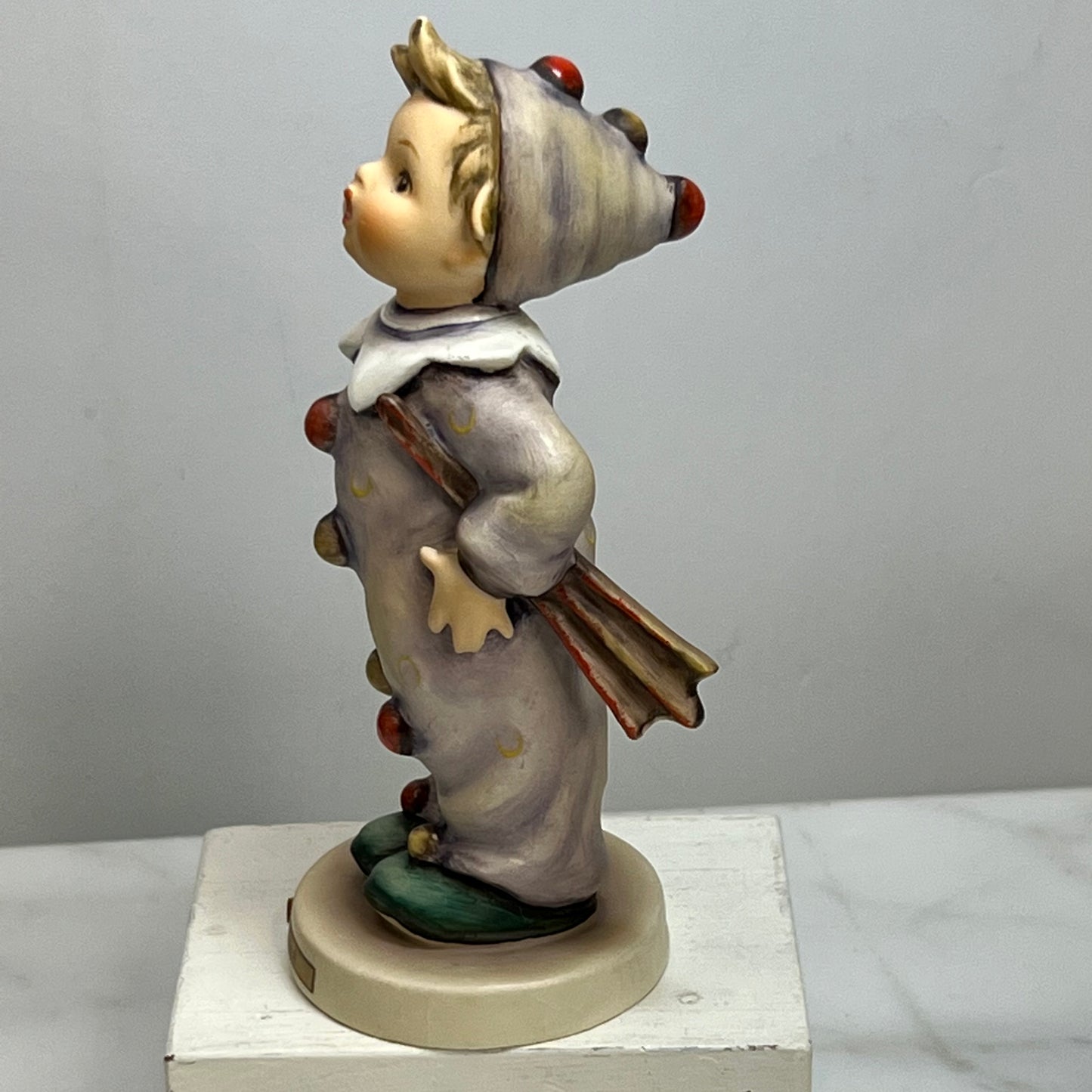 Hummel "Carnival" HUM 238 M. I. Hummel