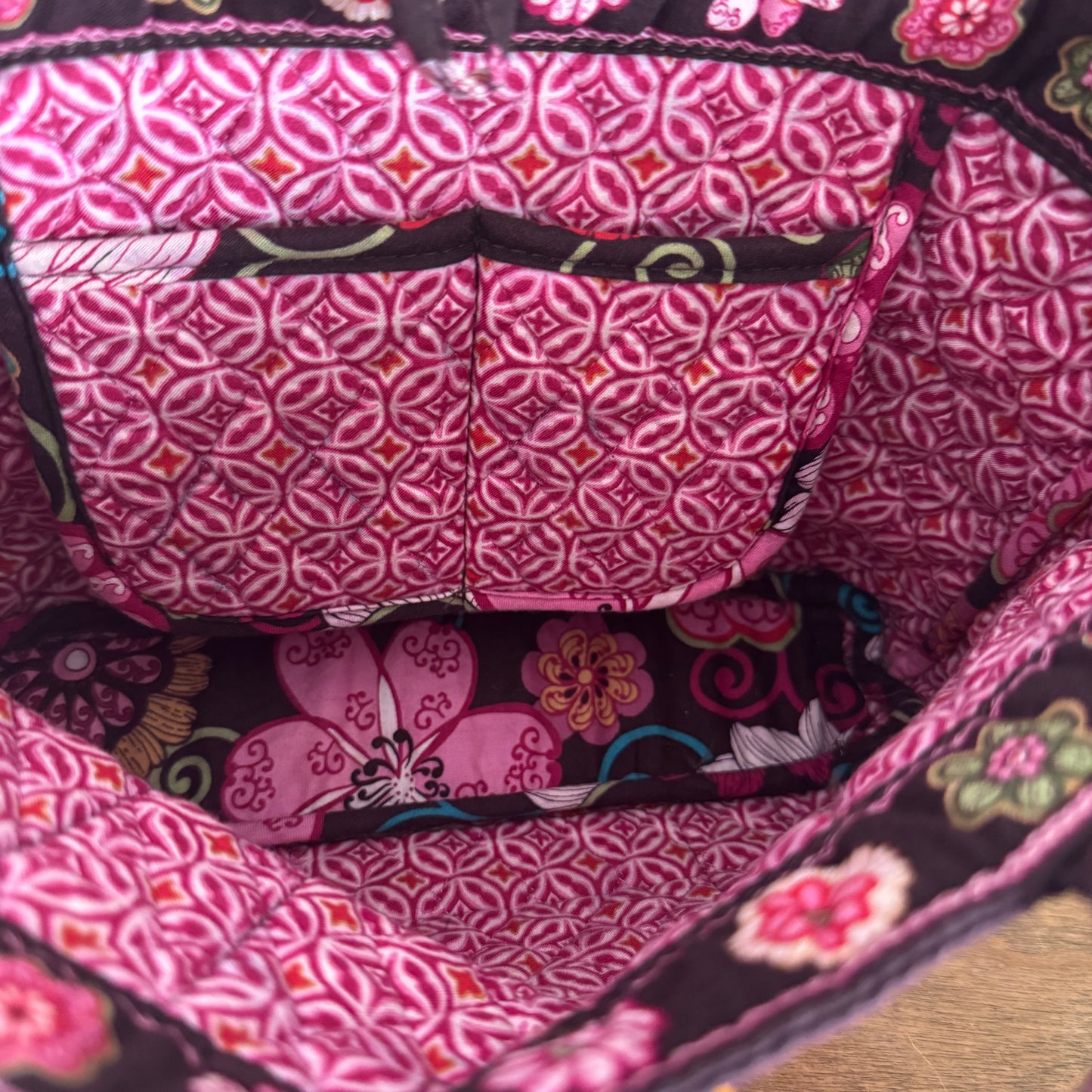 Pretty Vera Bradley Pink Floral Tic Toc Small Tote Bag Hangbag Purse