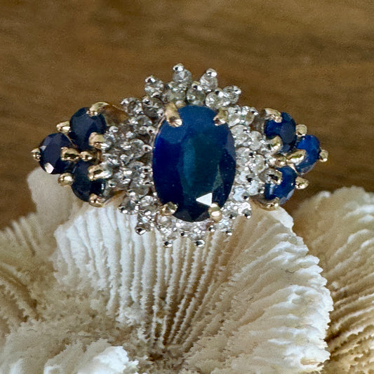 Vintage 14k Yellow Gold Sapphire and Diamond  Ring Size 7.5