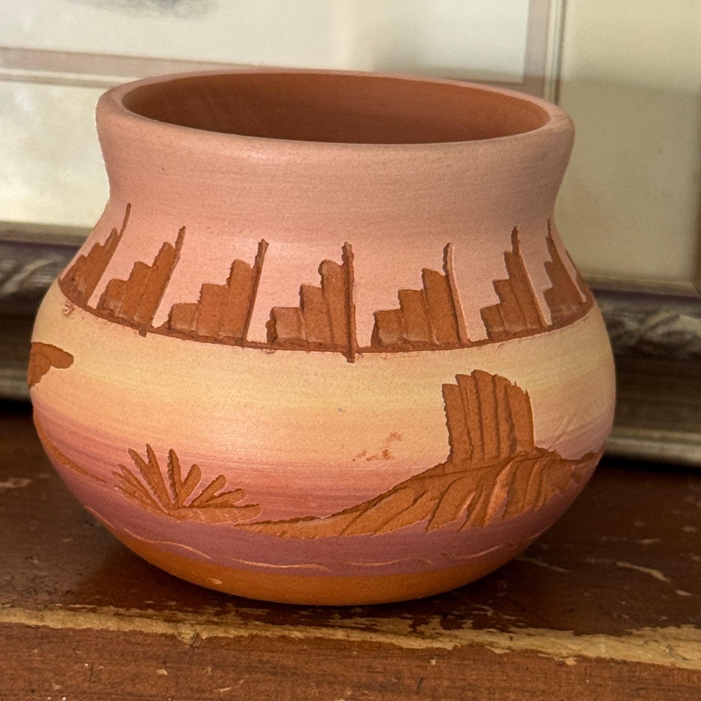 Handmade Native American Mesa Verde Pottery Signed Vase COA