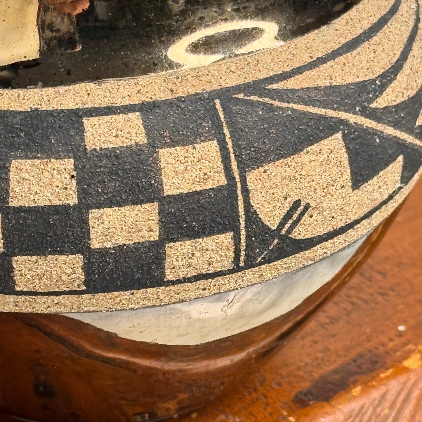 Native American Navajo Pottery Vase Crazy White Eagle