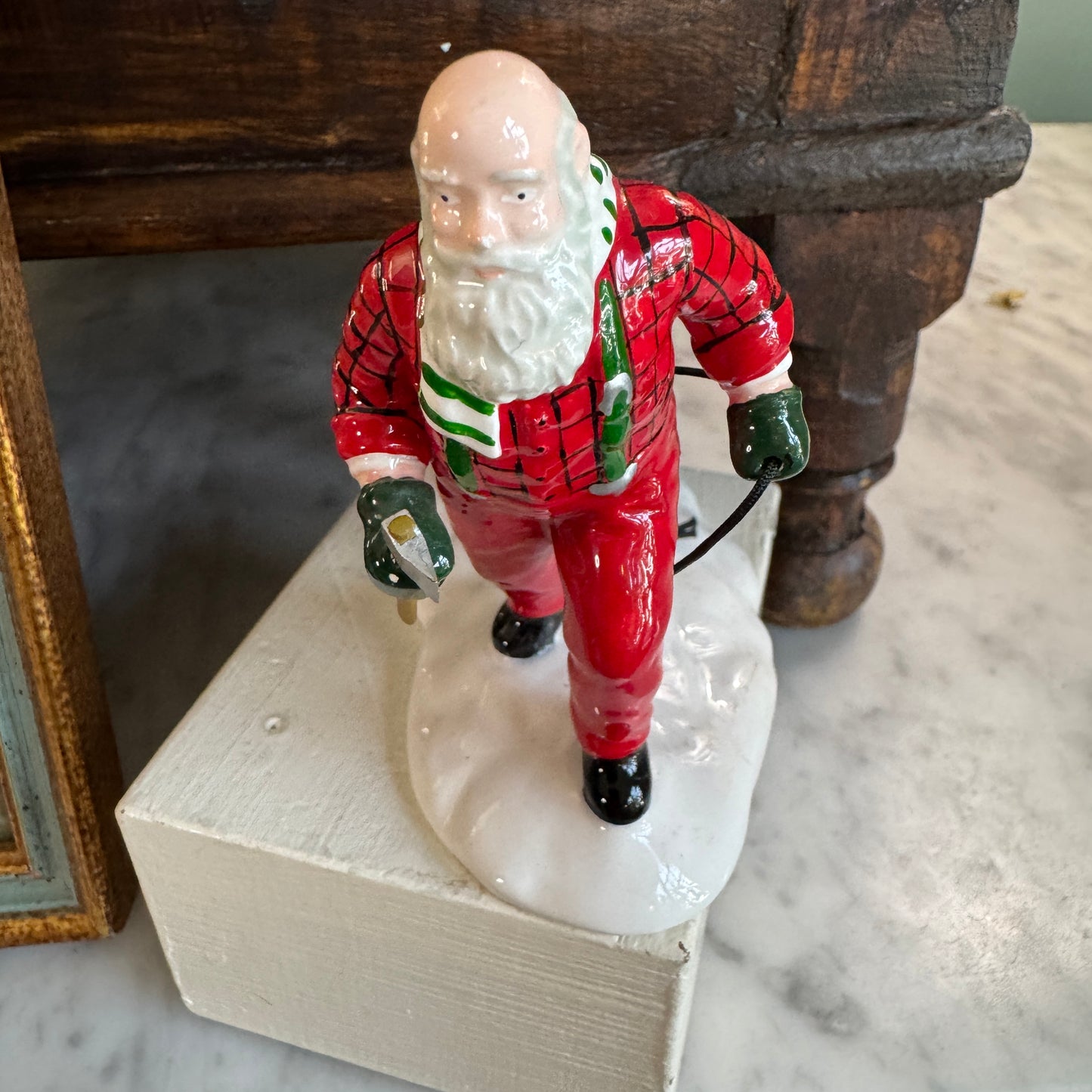Department 56 Building Nick's Tree Farm Santa Claus
