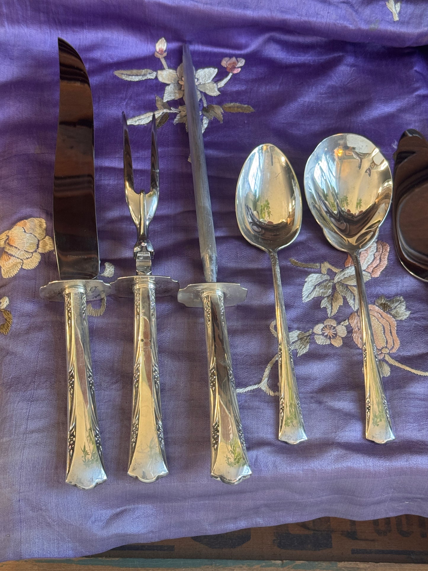 Gorham Greenbrier Sterling Silver 6-Piece Flatware Set, 1938 β Carving Set, Serving Spoons & Pie Server