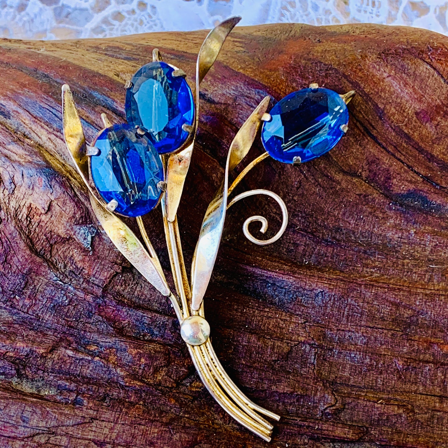 Vintage 1940's Stylized Blue Faceted Glass Floral Spray Pin