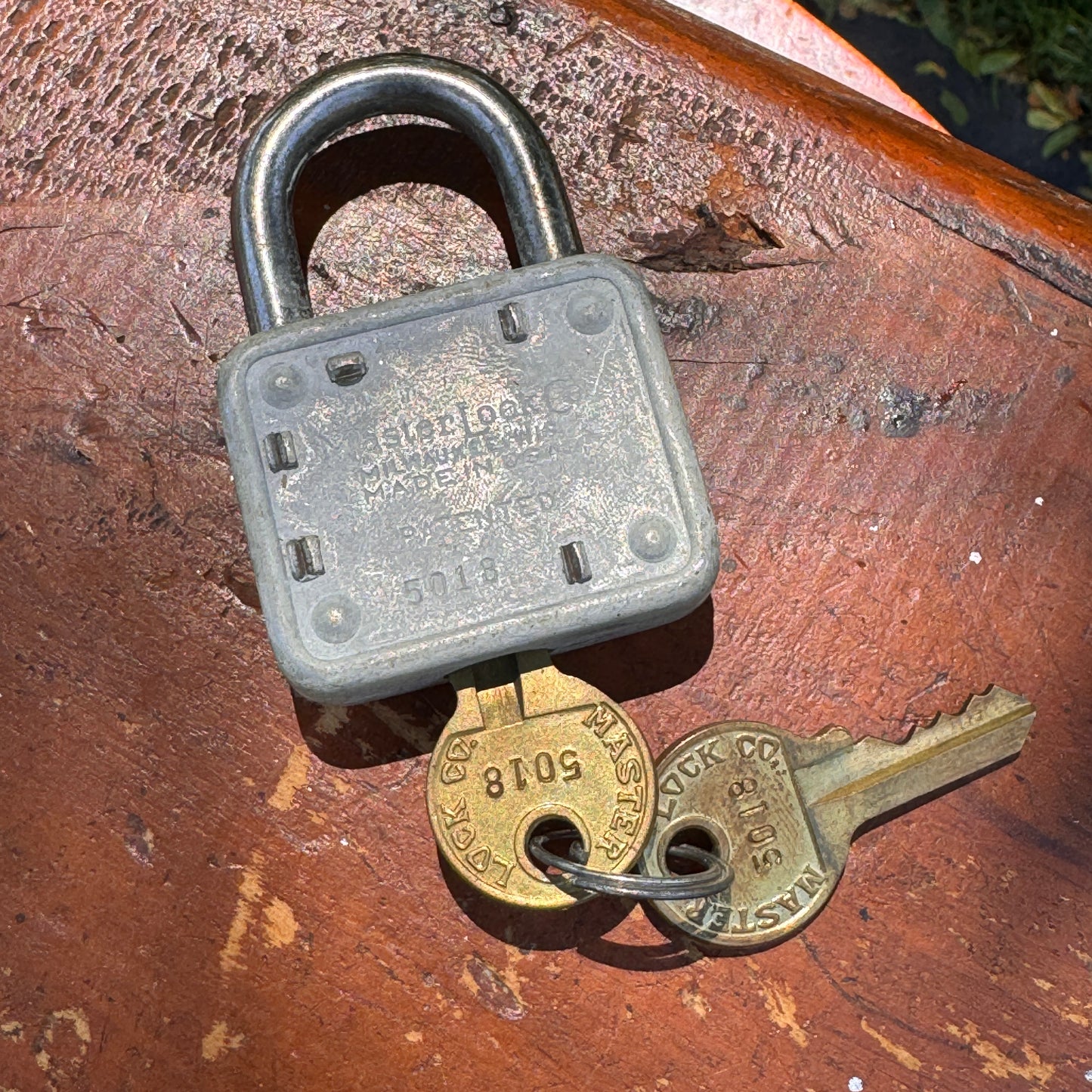 Vintage Master Lock Padlock Lion Head # 77 with Two Keys