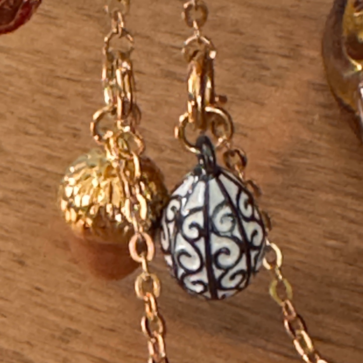 Joan Rivers Faberge Charm Enamel Egg Necklace 52 Charms