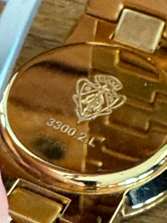 Vintage Gucci Ladies Gold Plated 3300.2.L Quartz Watch Black Dial Diamond Hour Markers