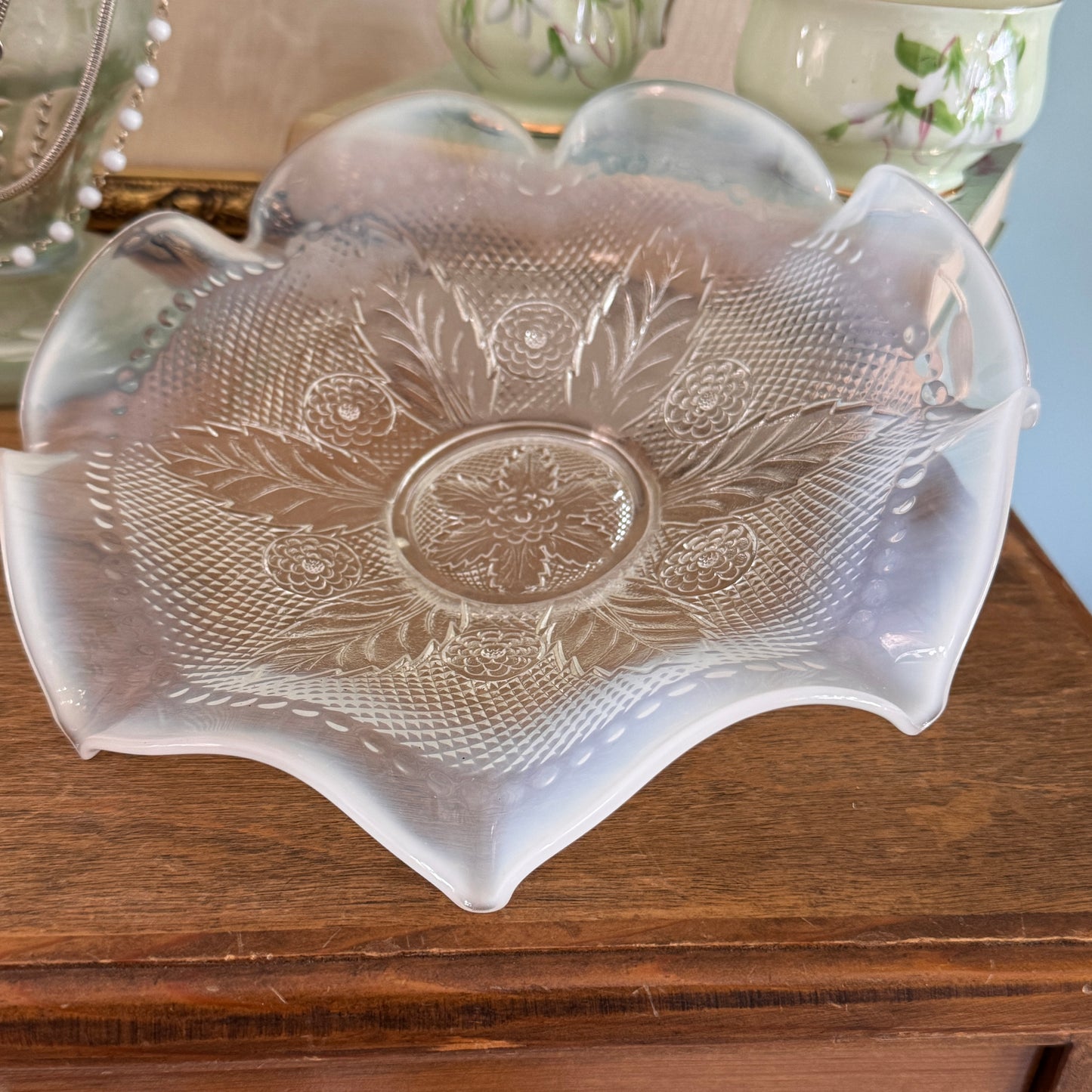 Opalescent Iridescent Ruffled Edge Carnival Glass Bowl