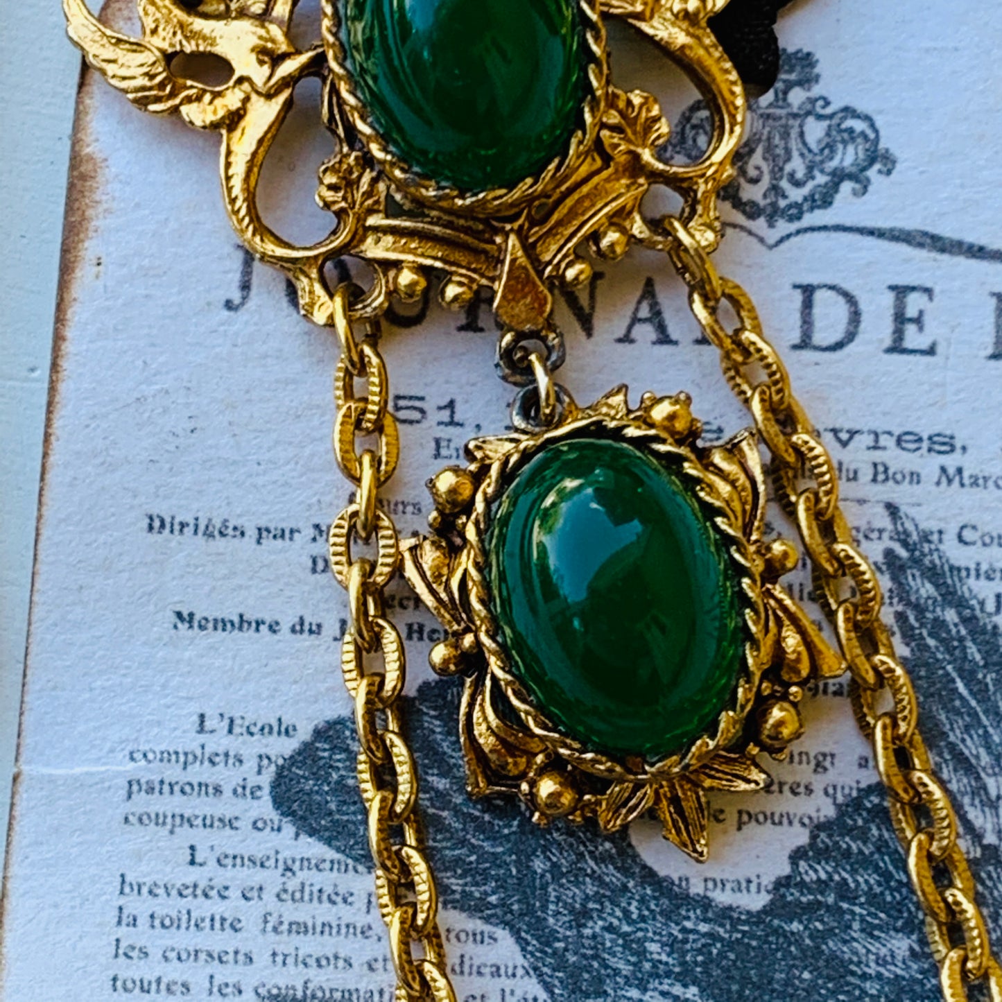 Vintage Heraldic Hippocampi Green Glass Cabochon Layered Dangling Necklace