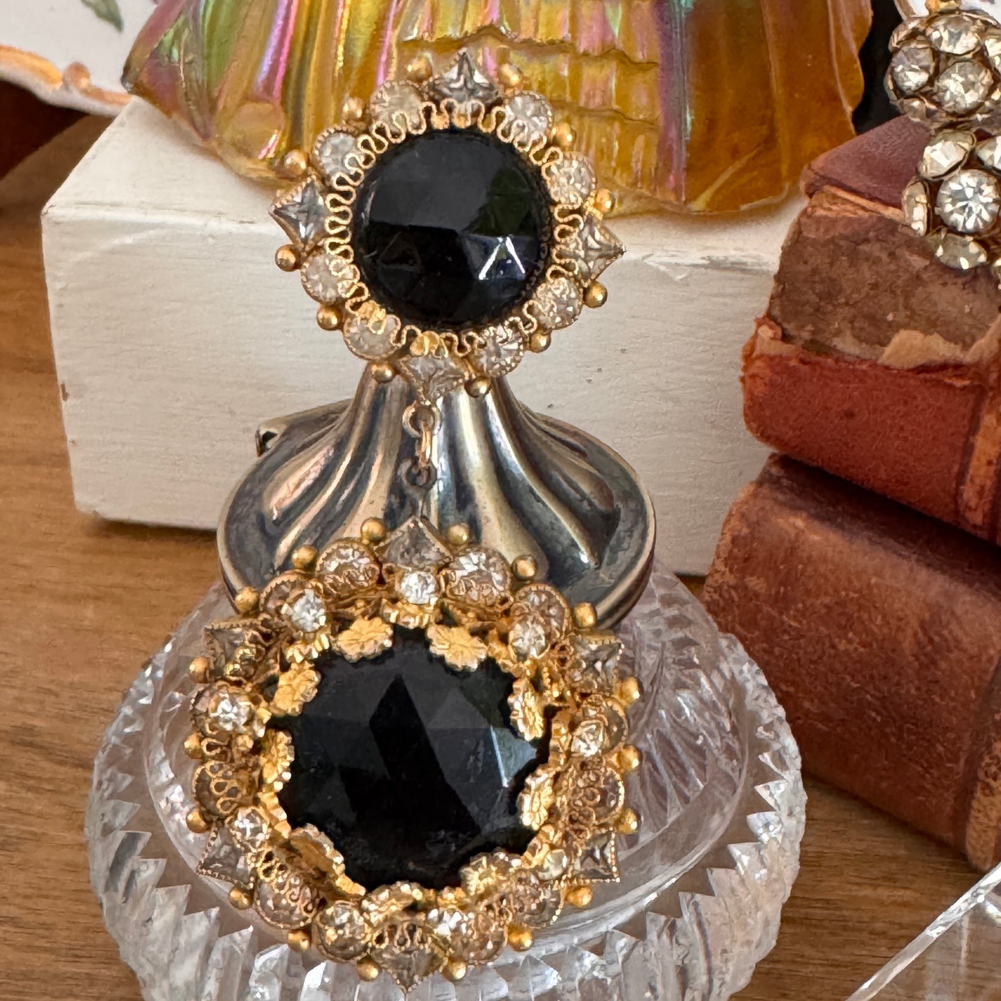 Vintage Sandor Black and Clear Rhinestone Dangling Brooch