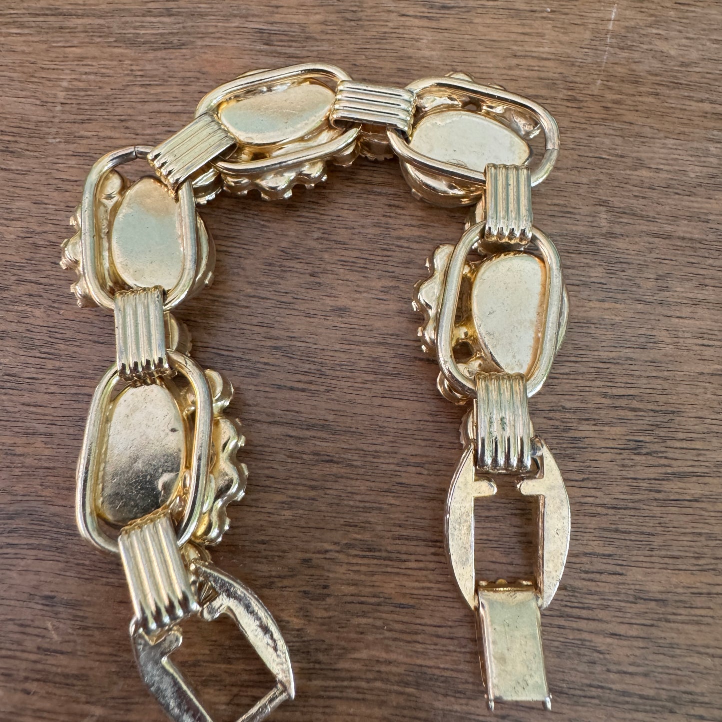 Vintage Yellow Carved Glass Leaf Cabochon Rhinestone Juliana D & E Bracelet