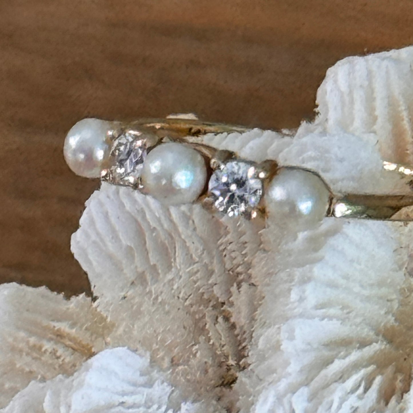 Tiffany & Co 14k Yellow Gold Diamond Pearl Ring Size 5