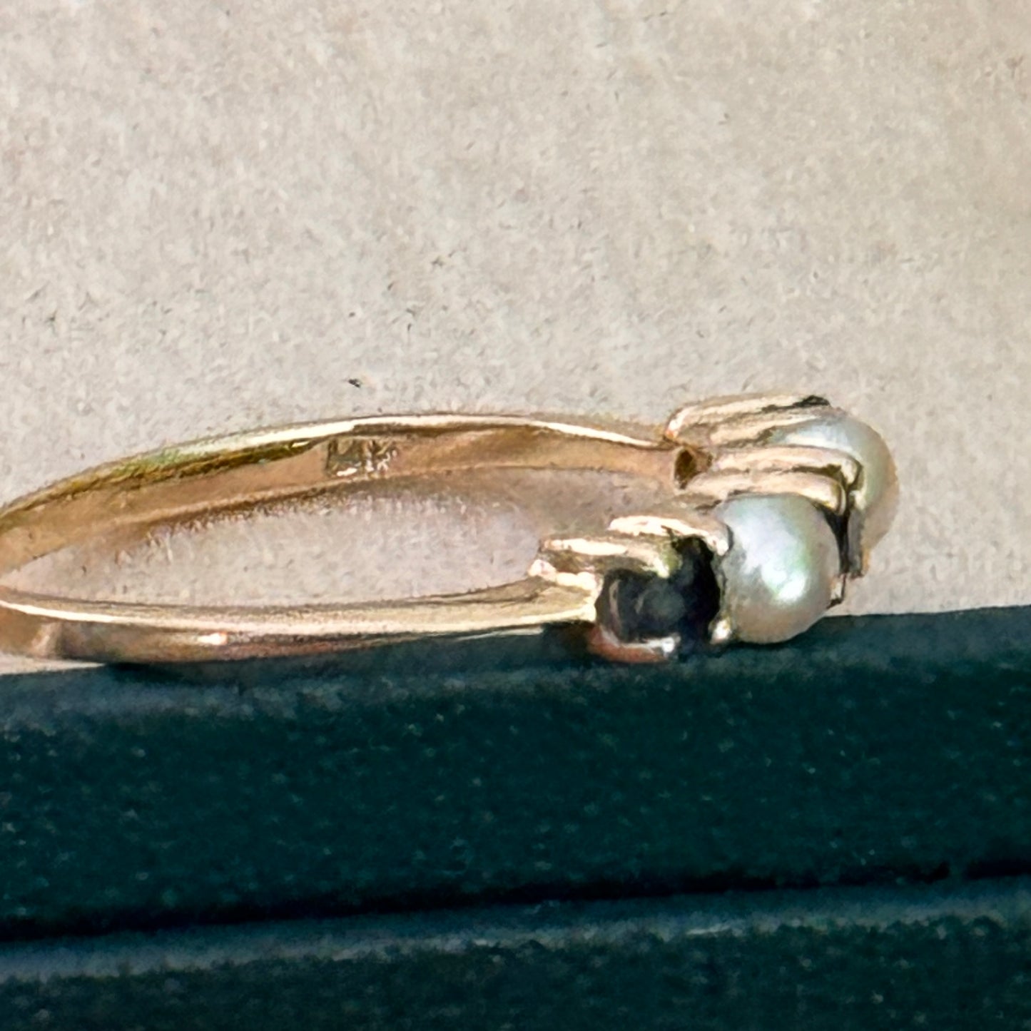 Tiffany & Co 14k Yellow Gold Sapphire Pearl Ring Size 5.5