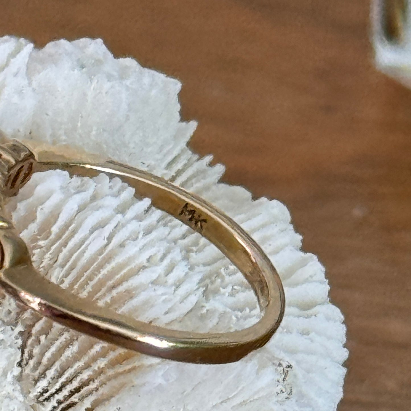 Tiffany & Co 14k Yellow Gold Diamond Pearl Ring Size 5