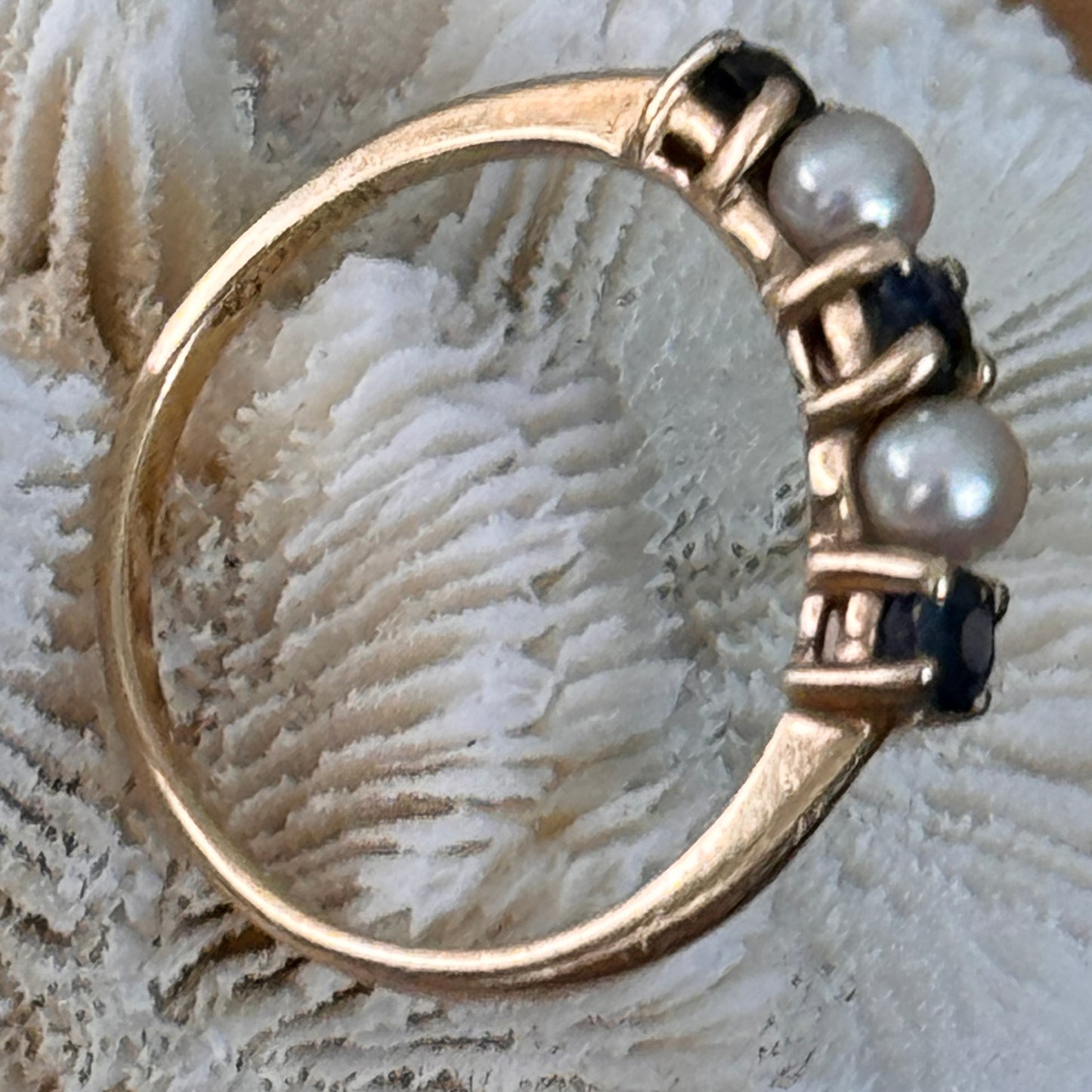 Tiffany & Co 14k Yellow Gold Sapphire Pearl Ring Size 5.5