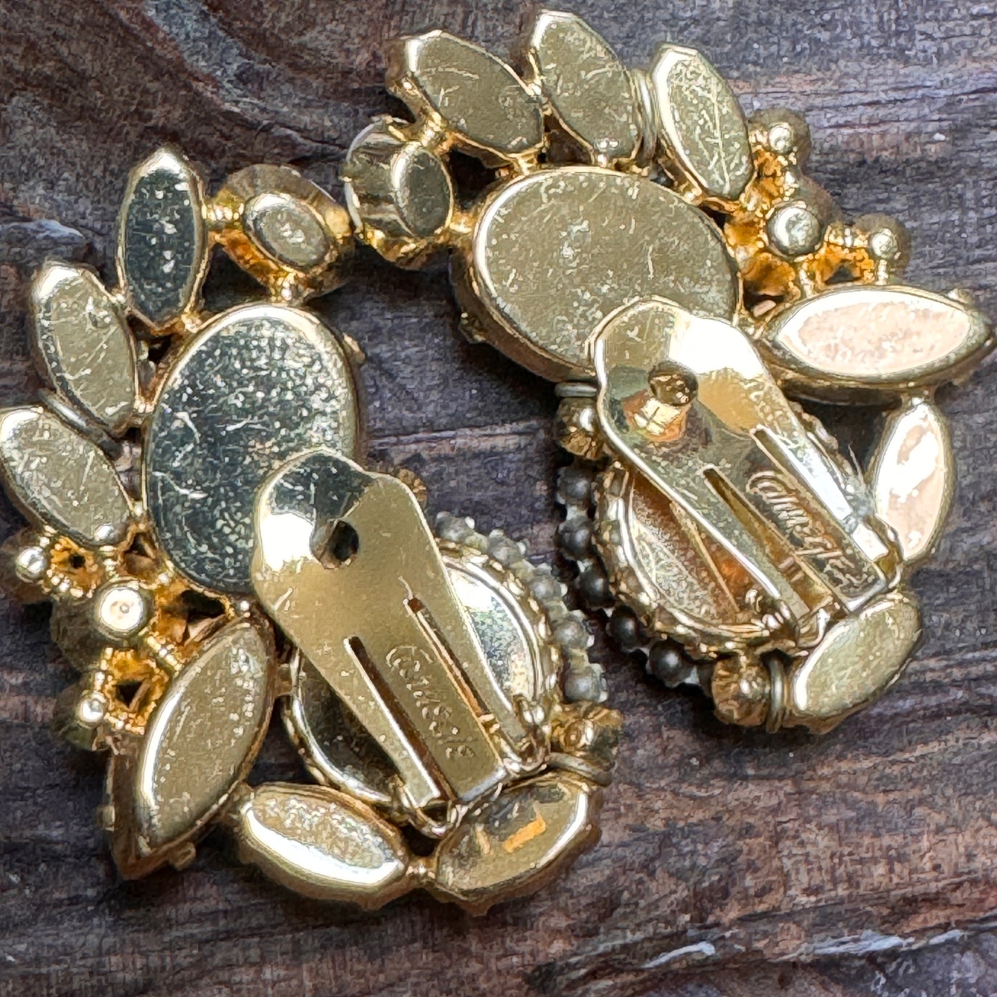 Vintage Hattie Carnegie Pin Matching Earring Set